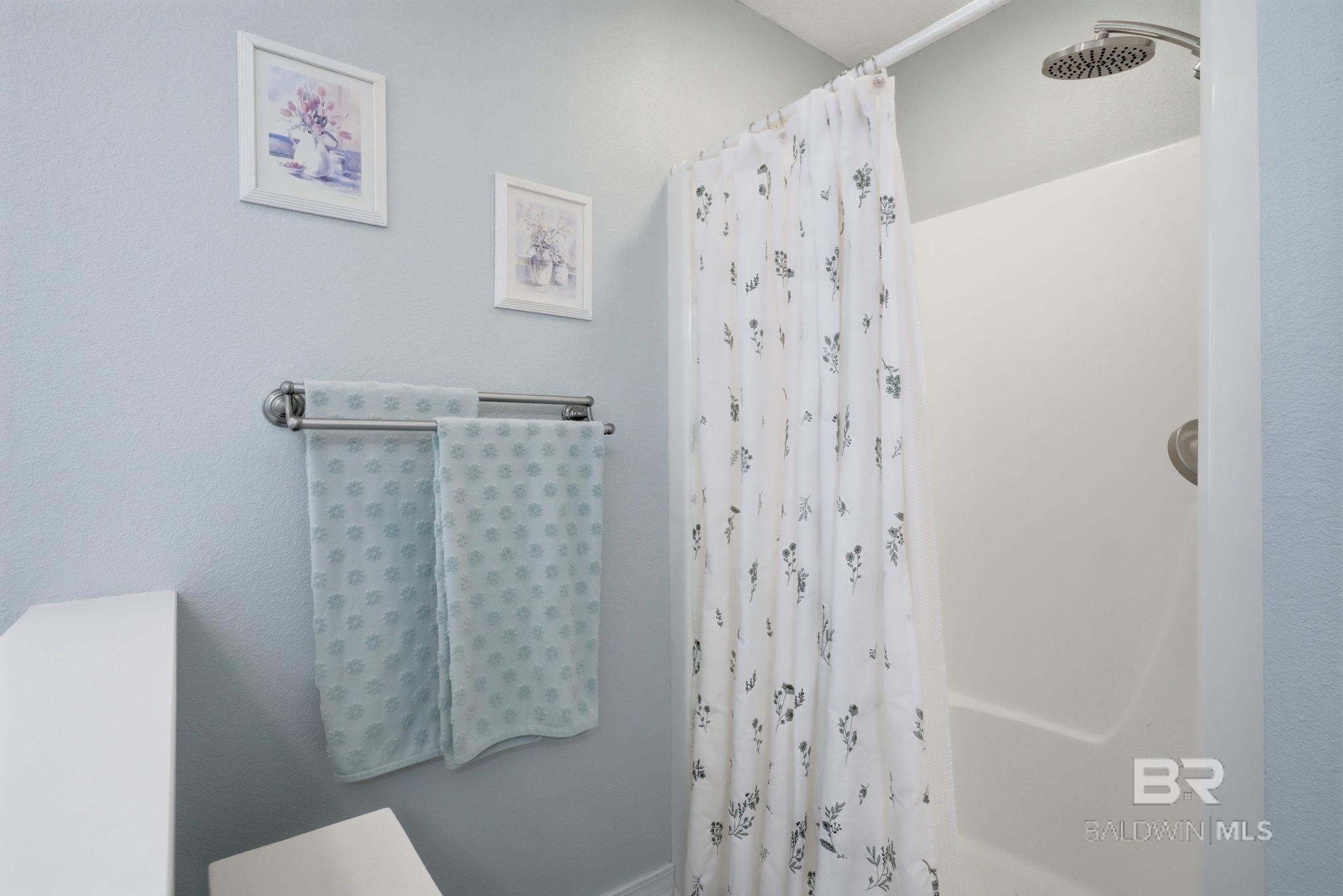 10736 Crosscut Drive