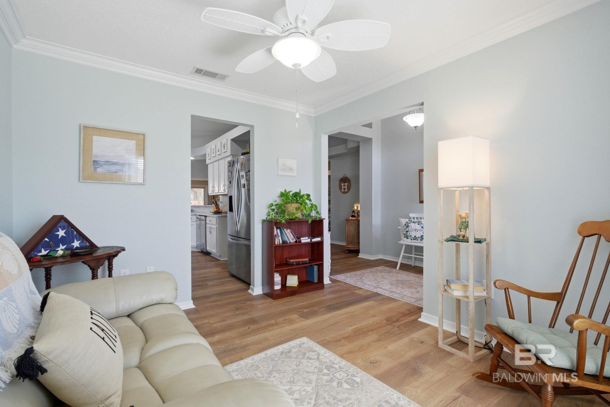 10736 Crosscut Drive