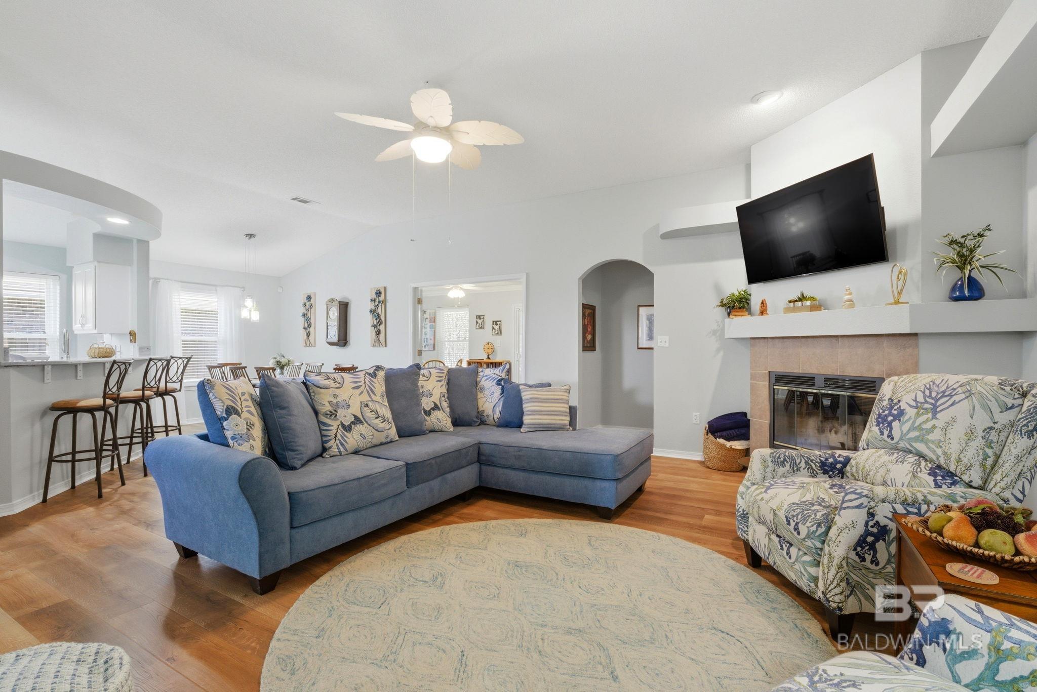 10736 Crosscut Drive