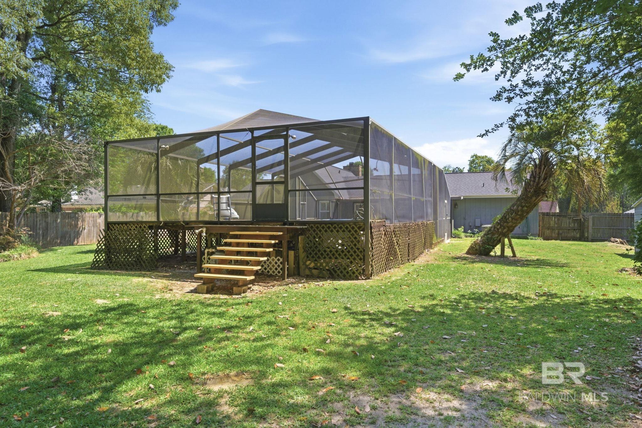 934 Springmier Place