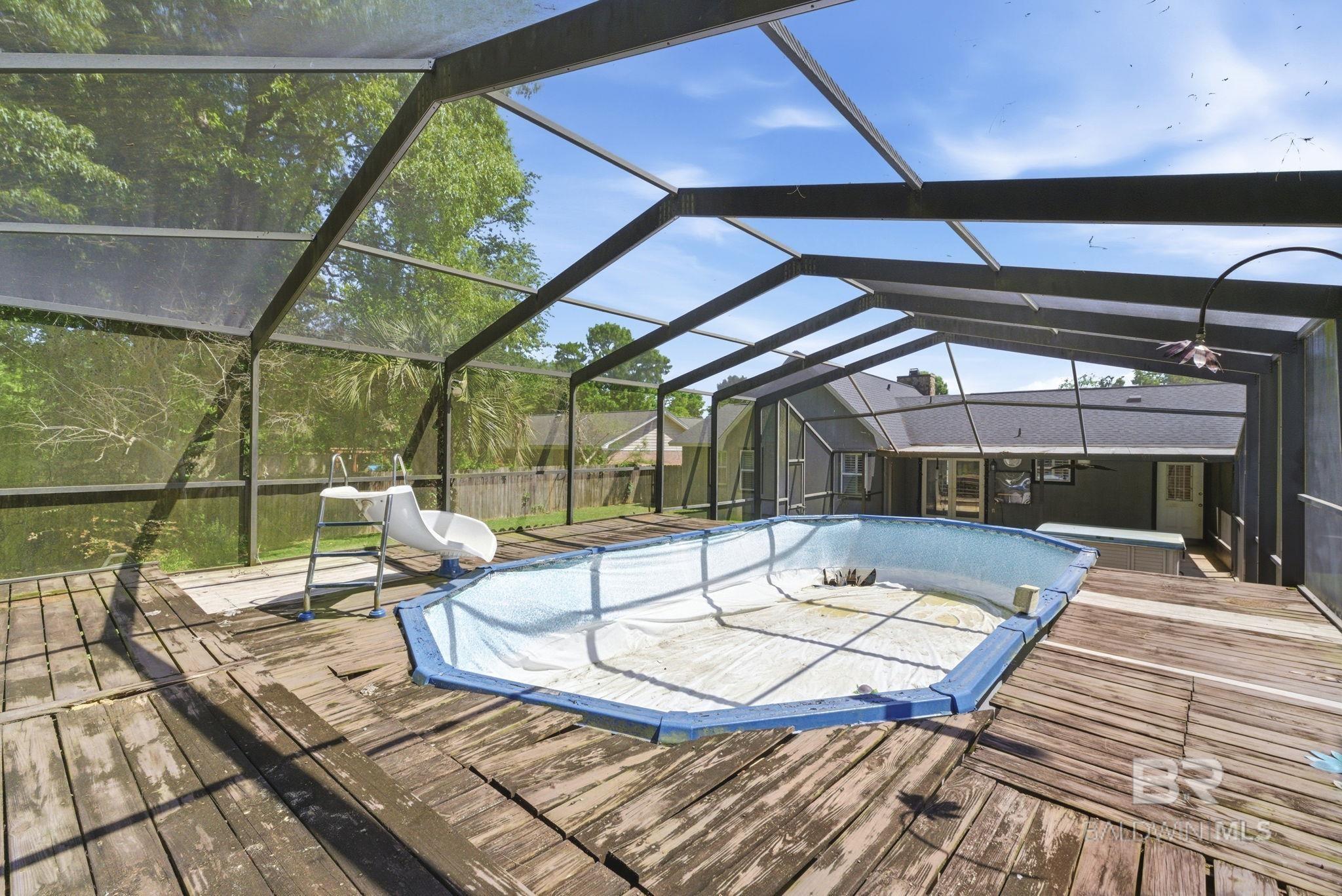934 Springmier Place