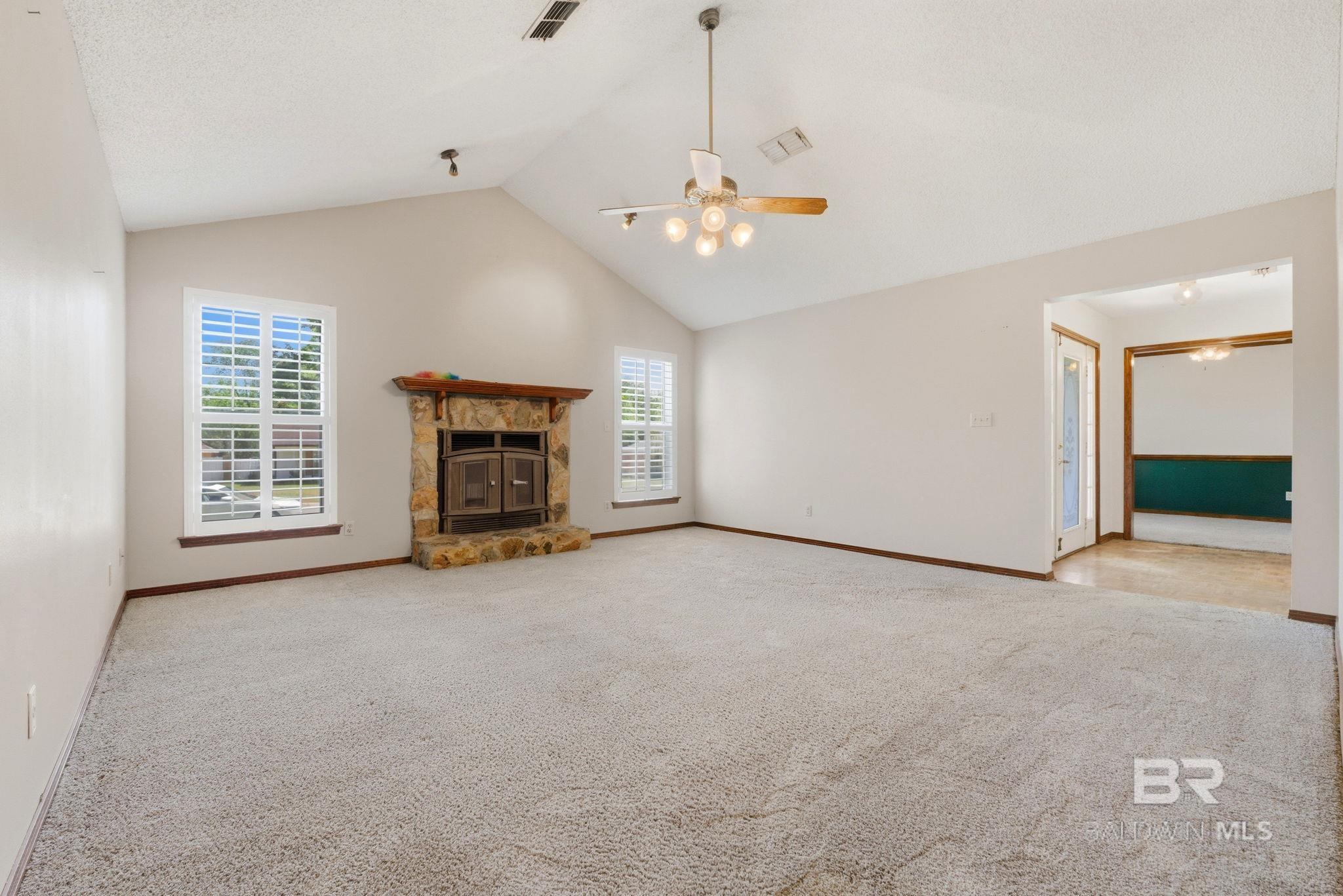 934 Springmier Place