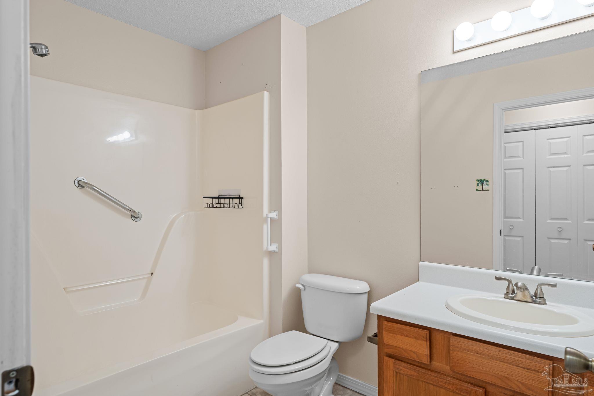 2200 W 2nd Ave # 107C