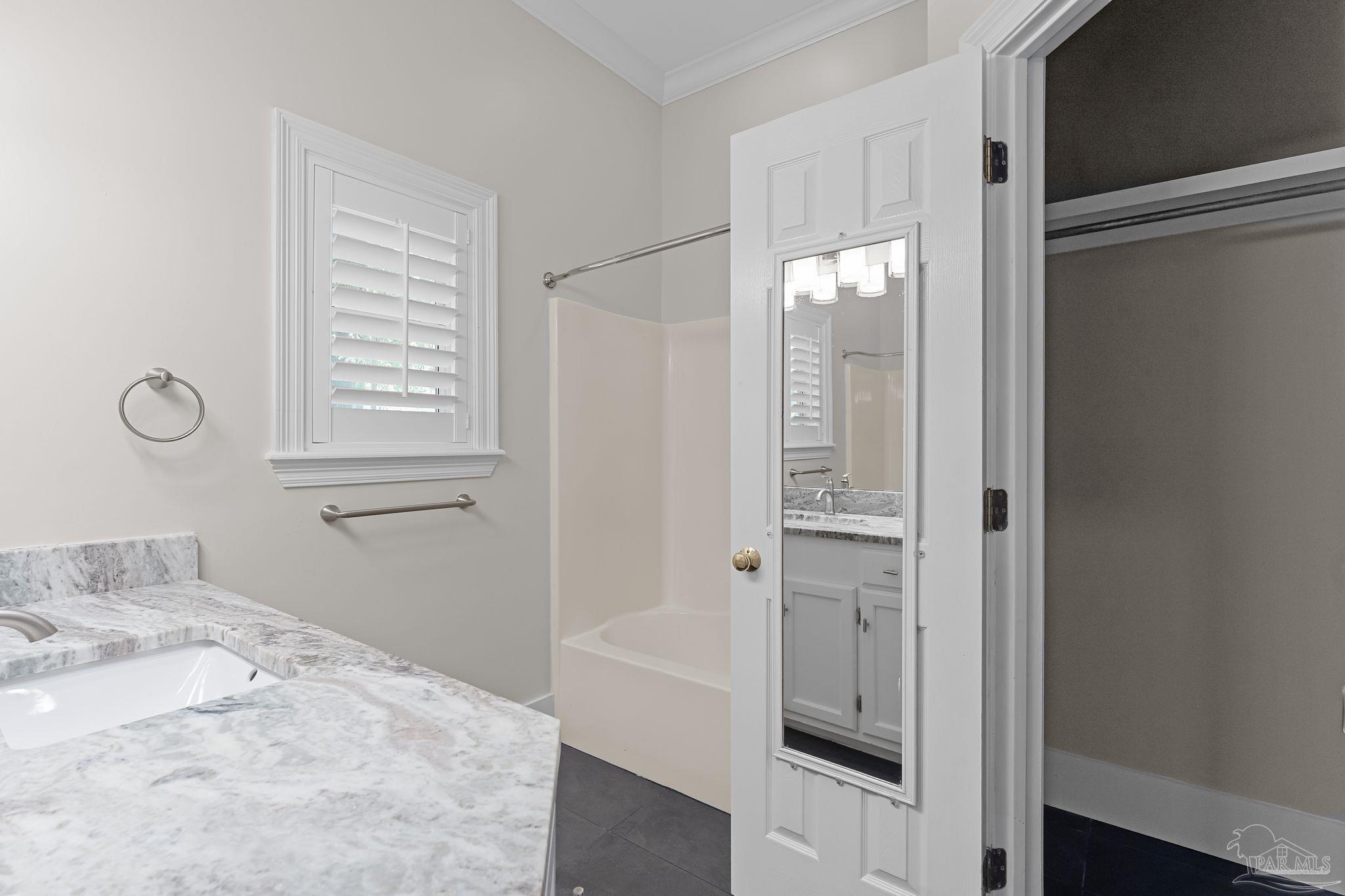 137 Mcintosh Bluff Rd