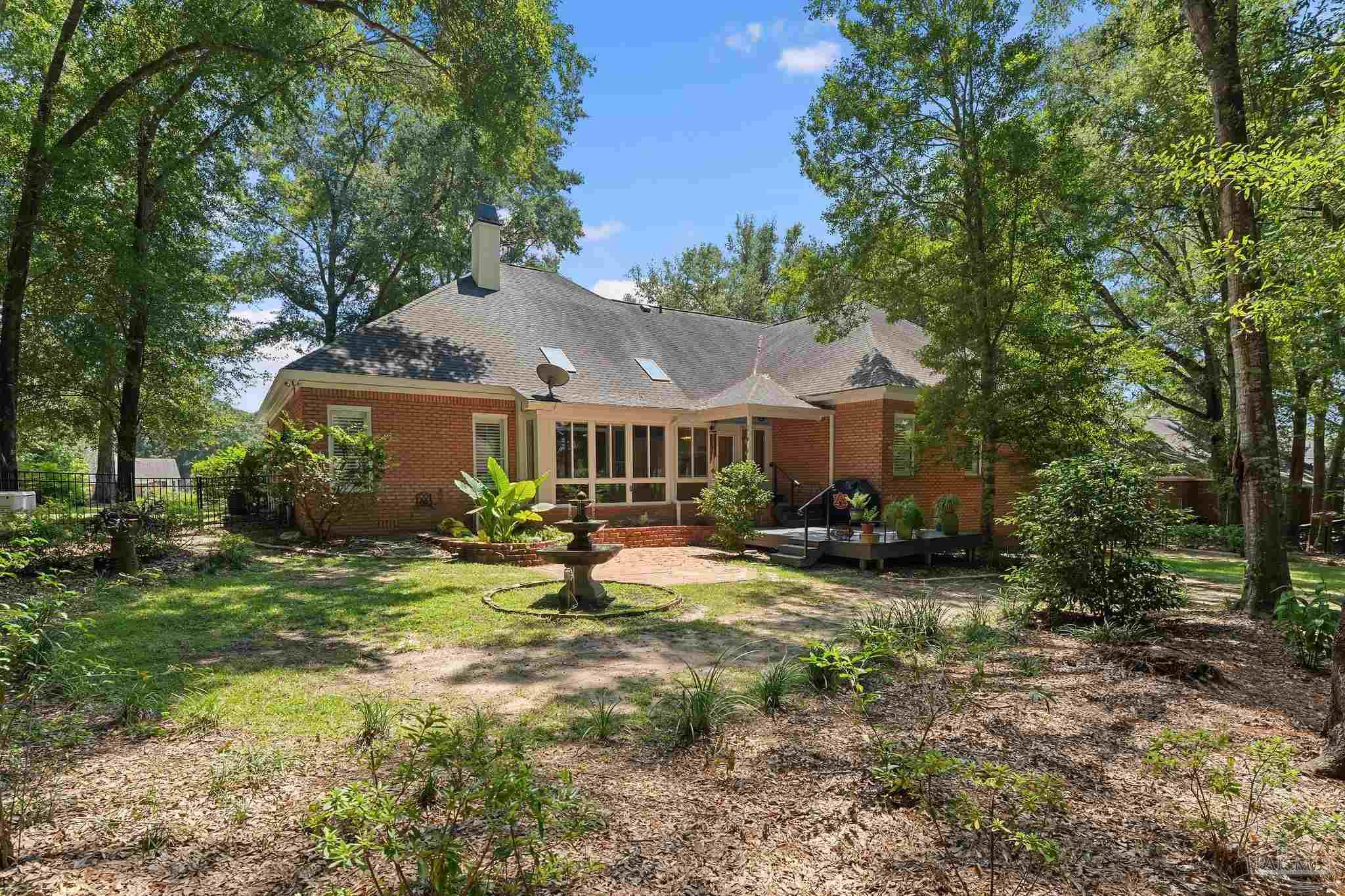 137 Mcintosh Bluff Rd