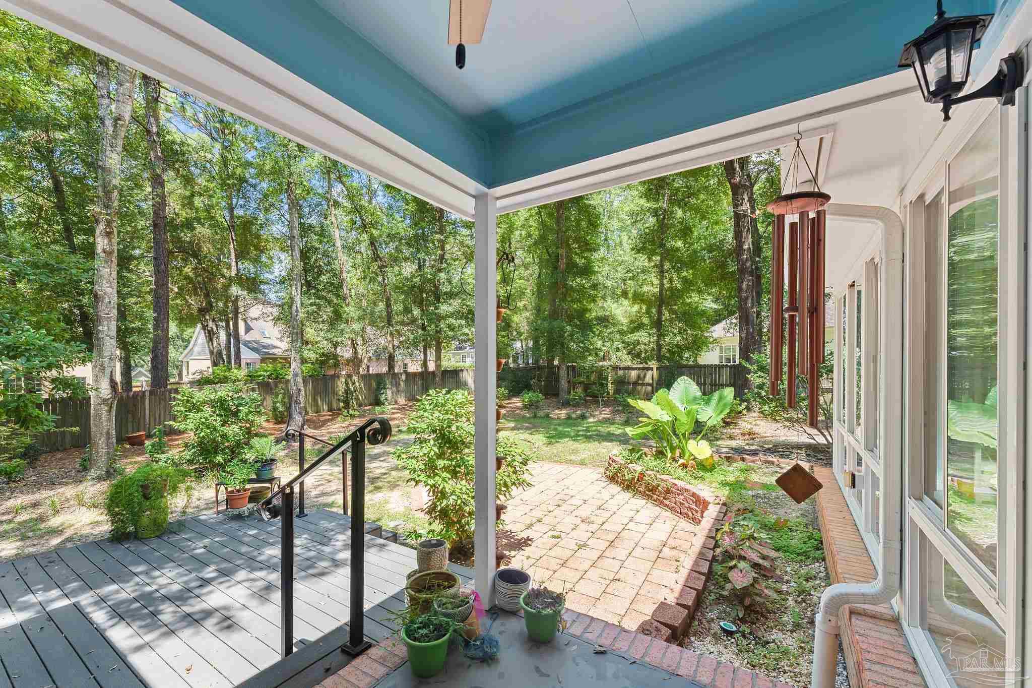 137 Mcintosh Bluff Rd