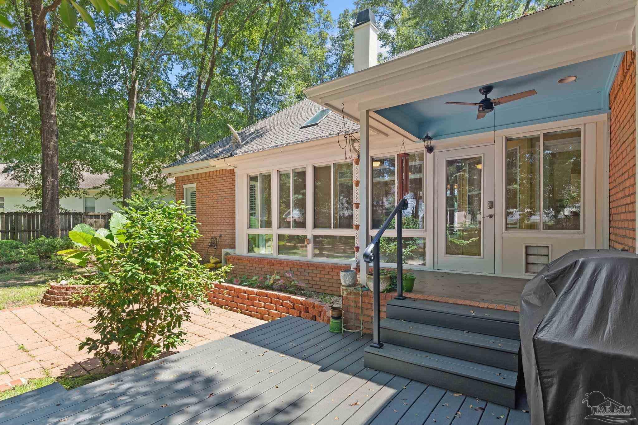 137 Mcintosh Bluff Rd