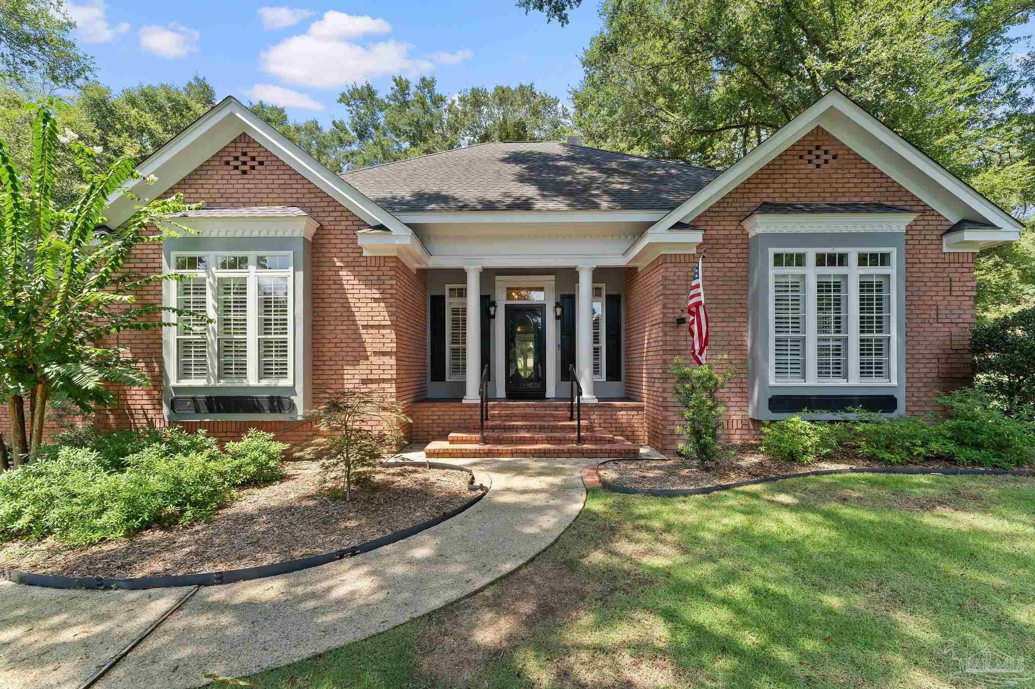 137 Mcintosh Bluff Rd