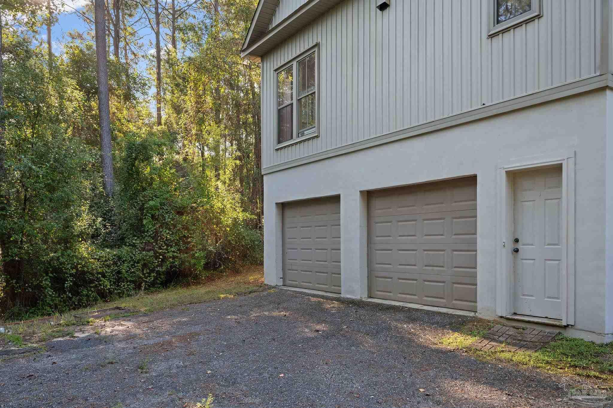 102 Bell Ct