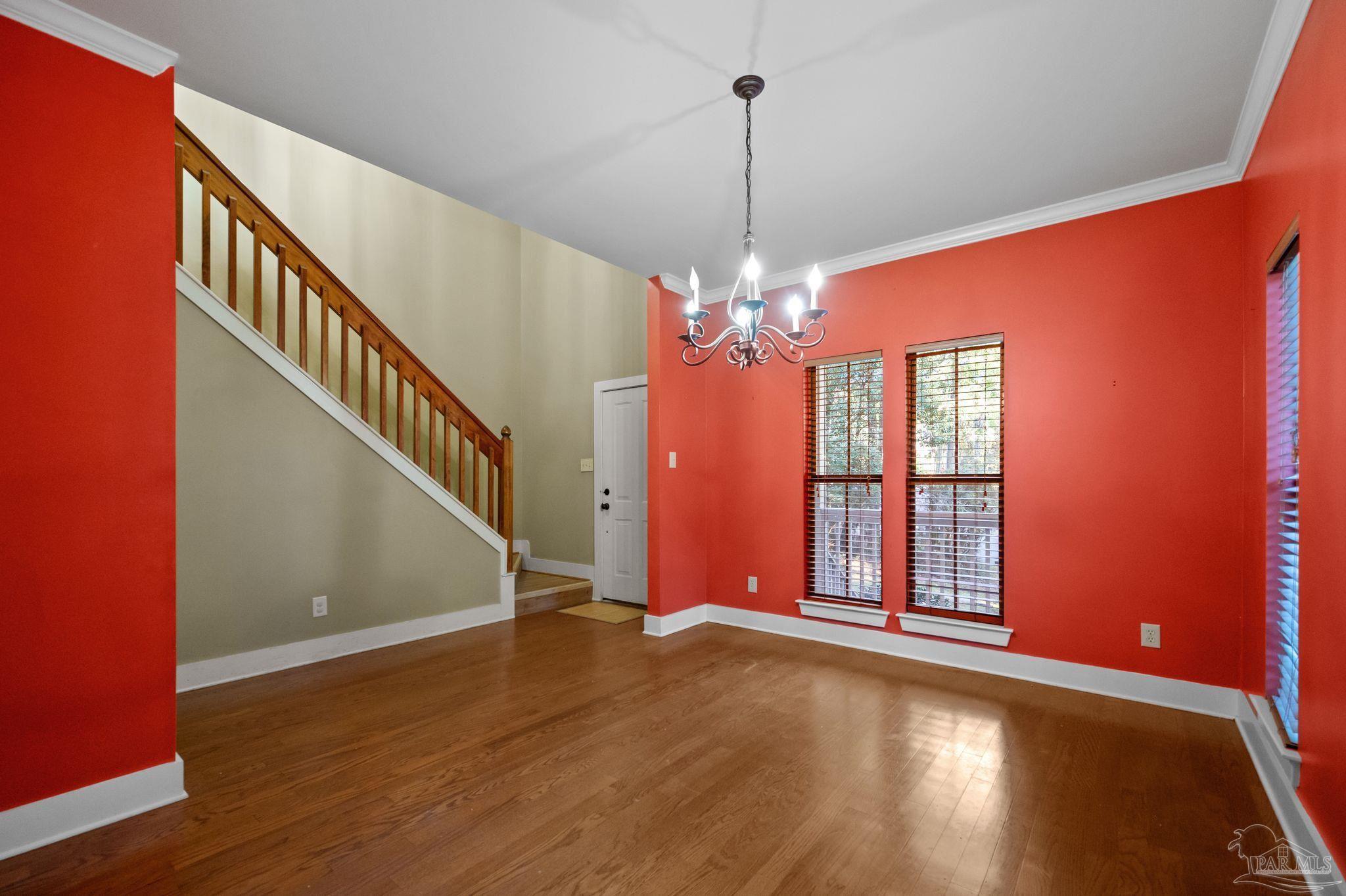 102 Bell Ct