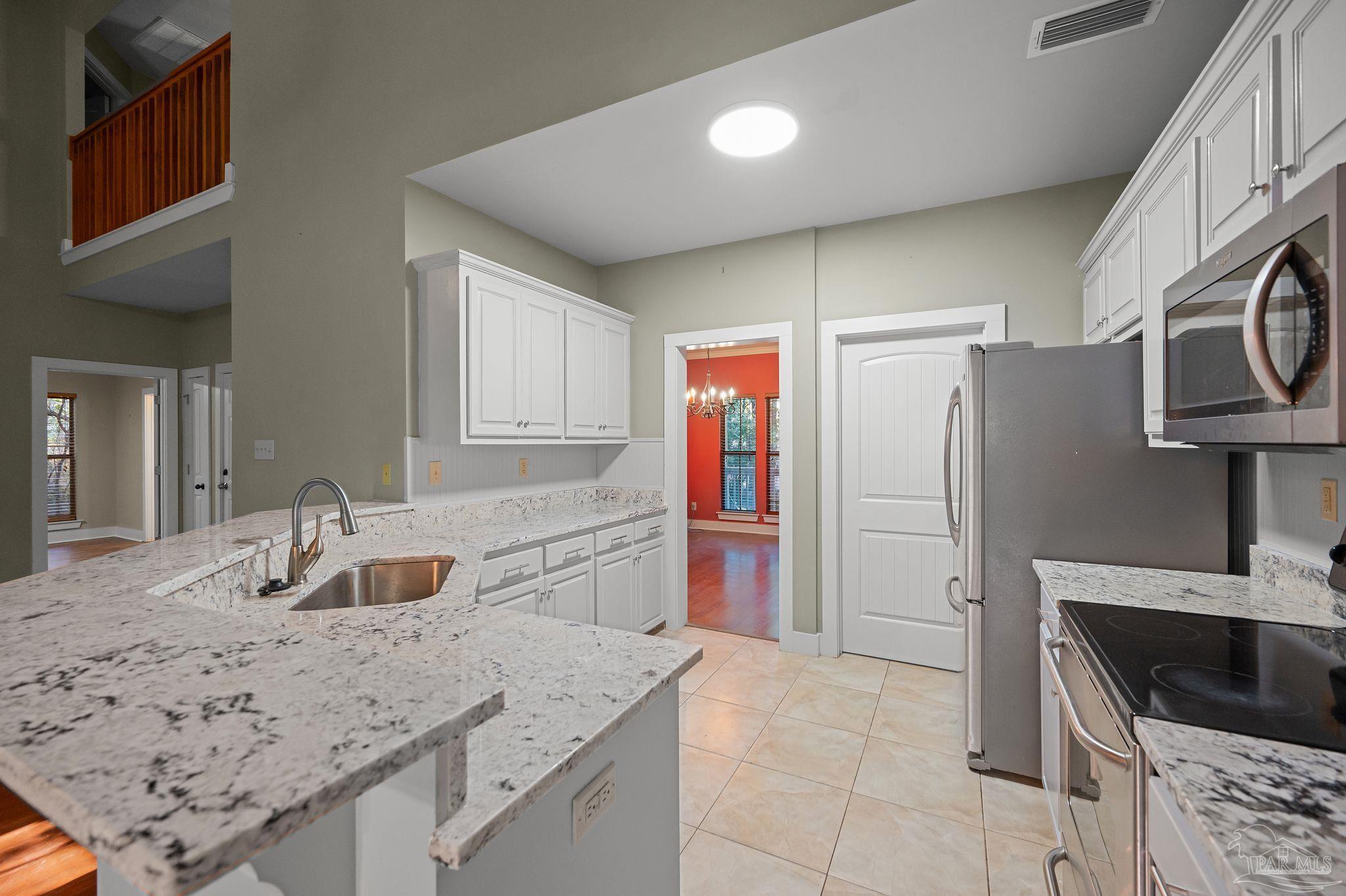 102 Bell Ct