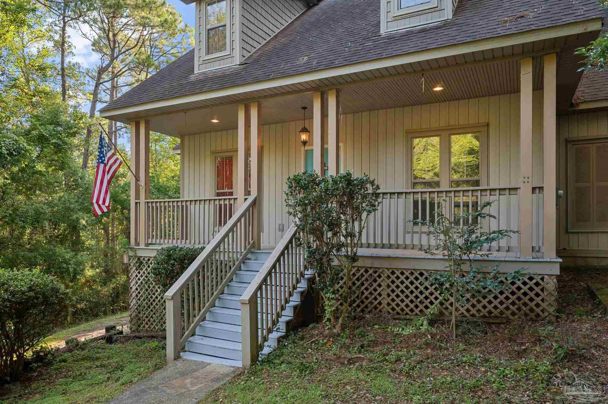 102 Bell Ct