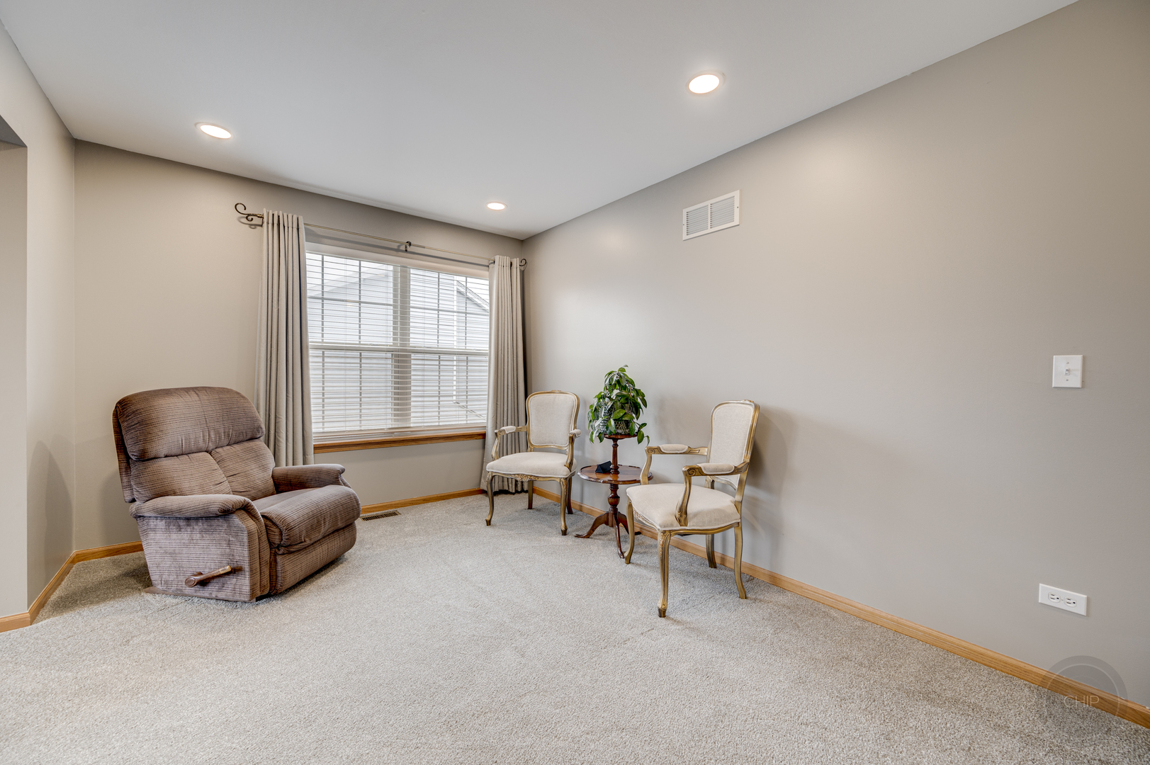 1609 Sierra Highlands Drive