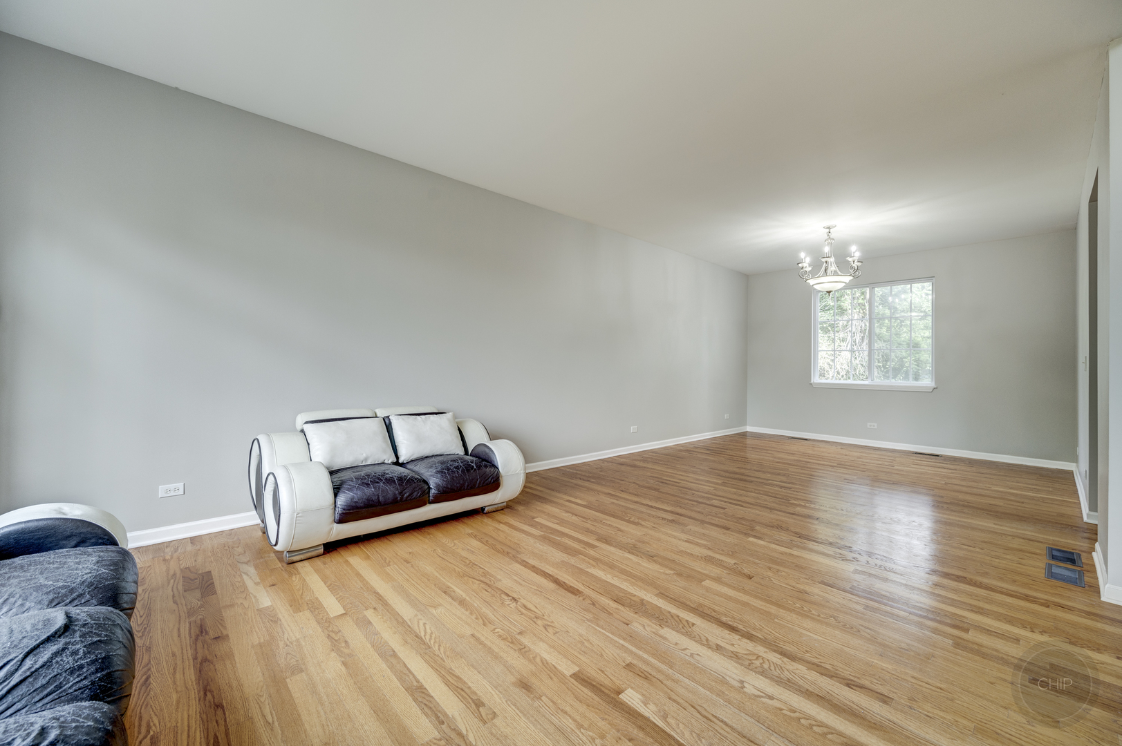 2960 Burlington Avenue