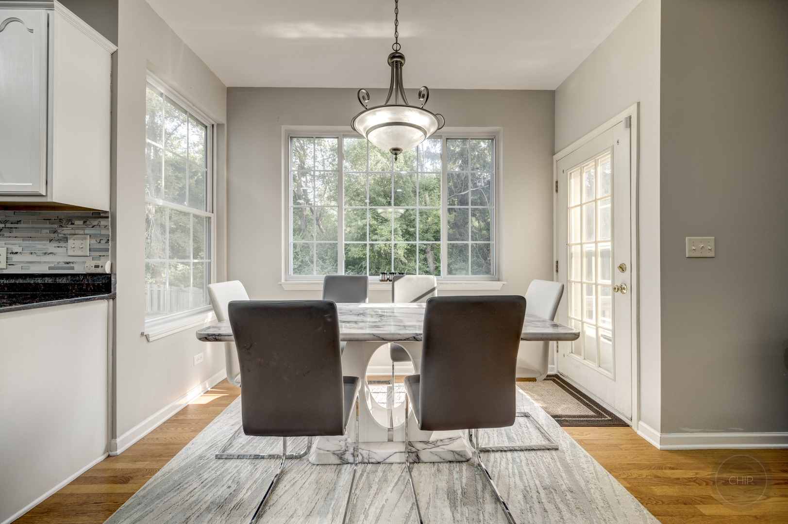 2960 Burlington Avenue