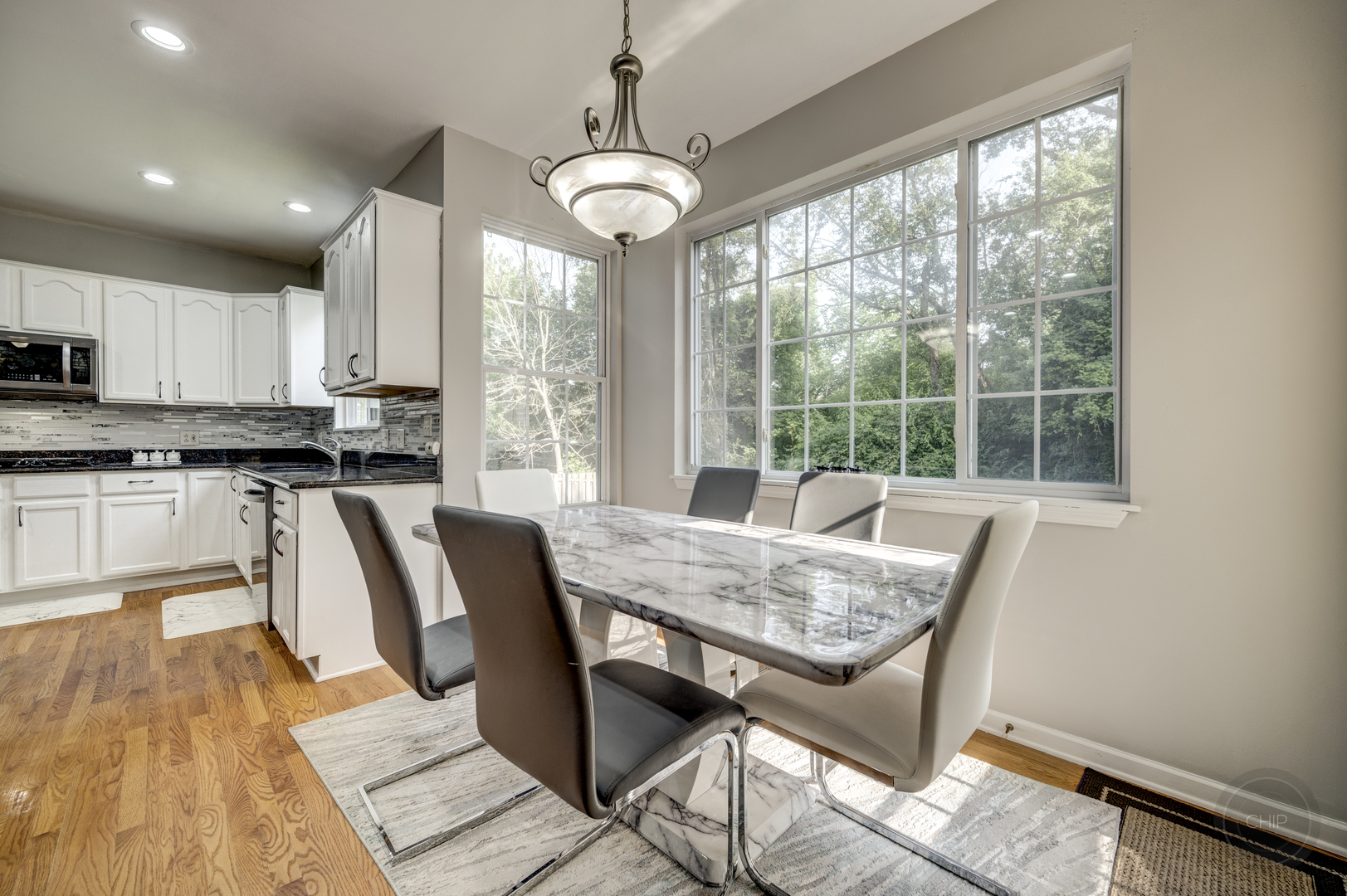 2960 Burlington Avenue