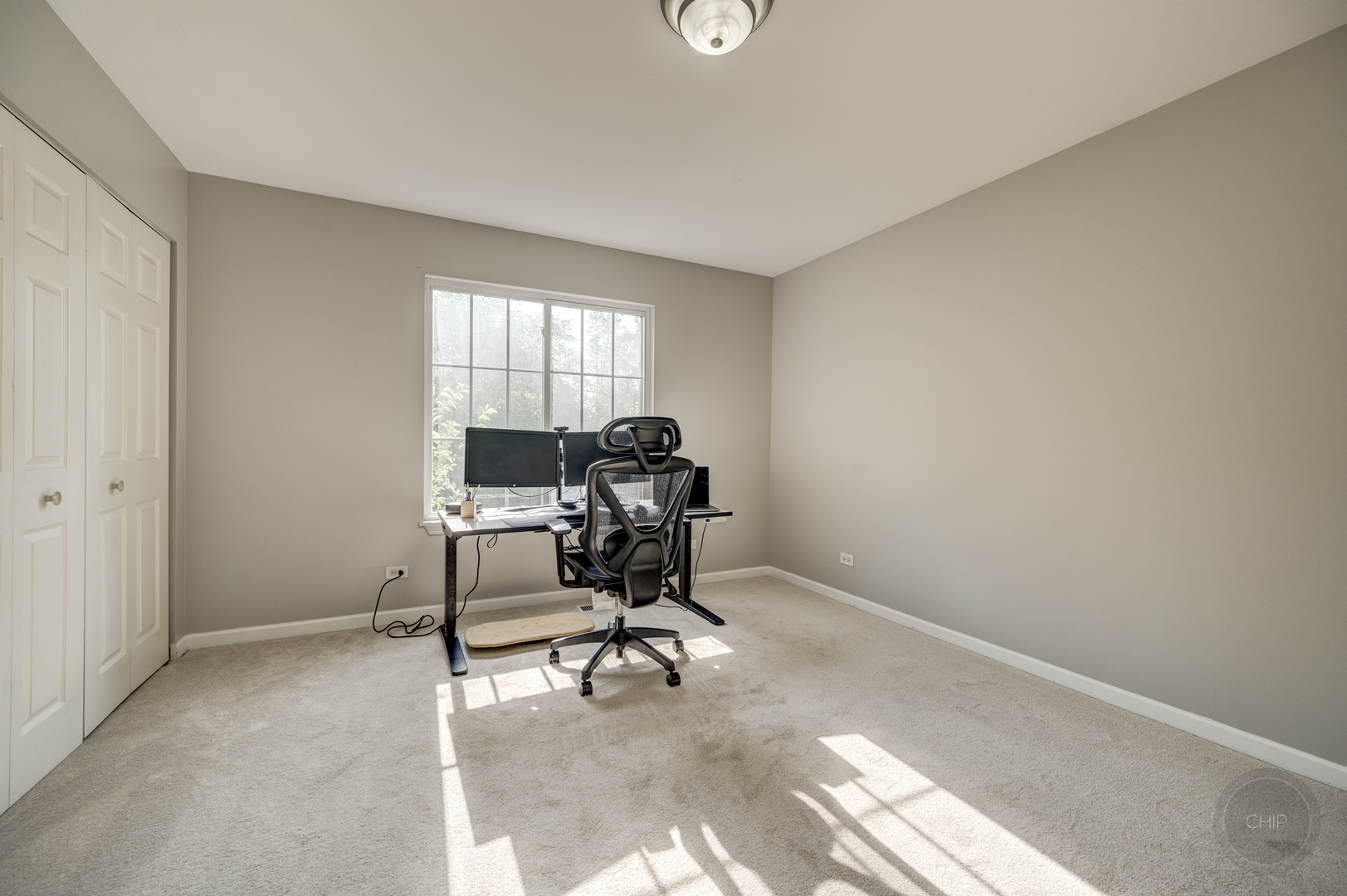 2960 Burlington Avenue