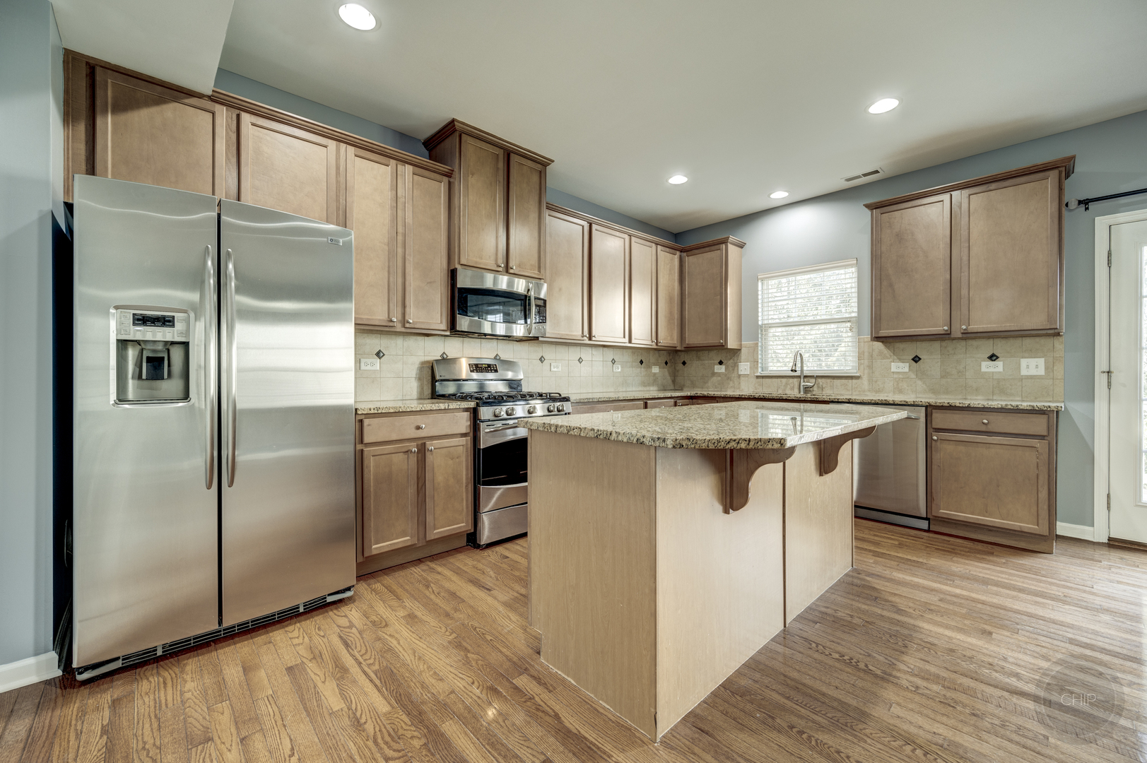 331 N Commerce Street