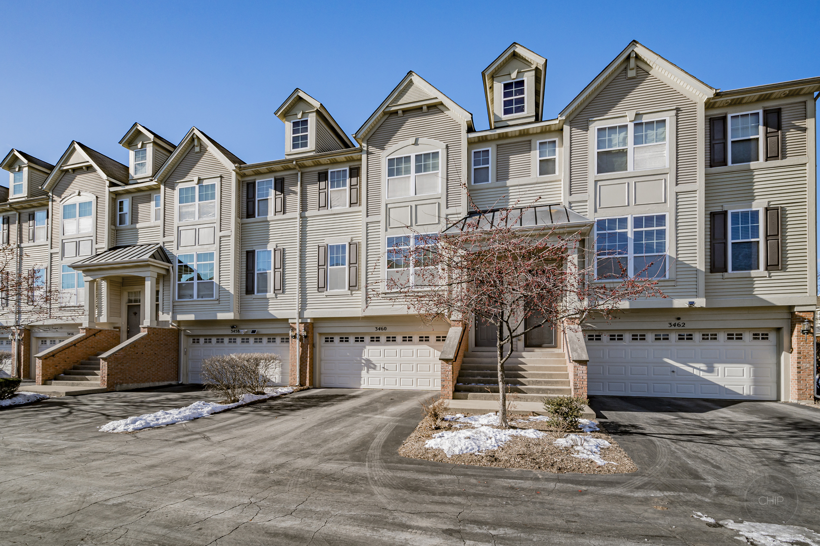 3460 Bradbury Circle