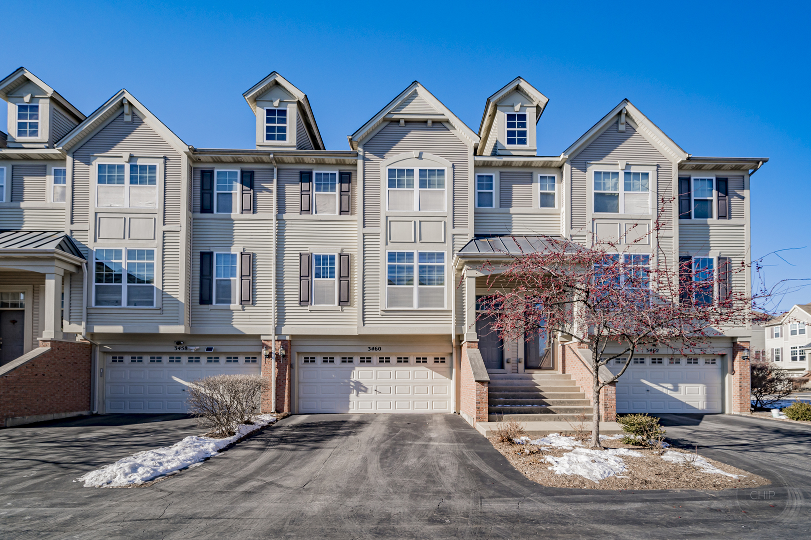 3460 Bradbury Circle