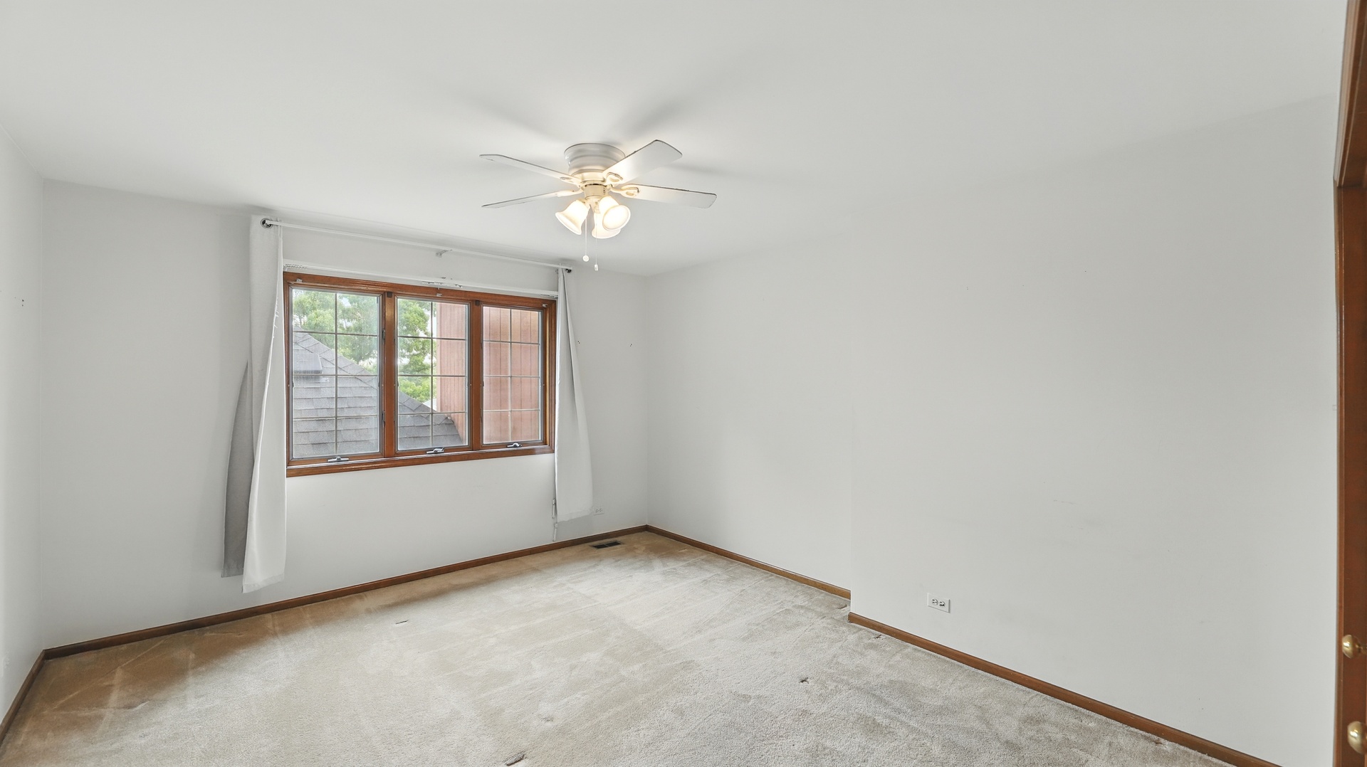 812 Saint Stephens Grn
