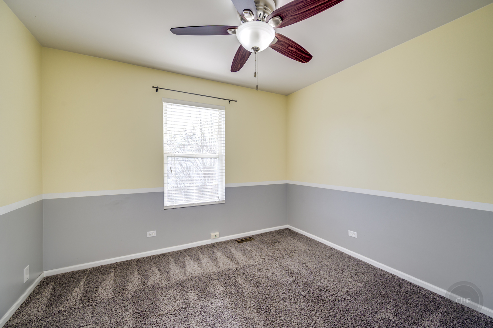 4055 Blackstone Drive Unit: 4055