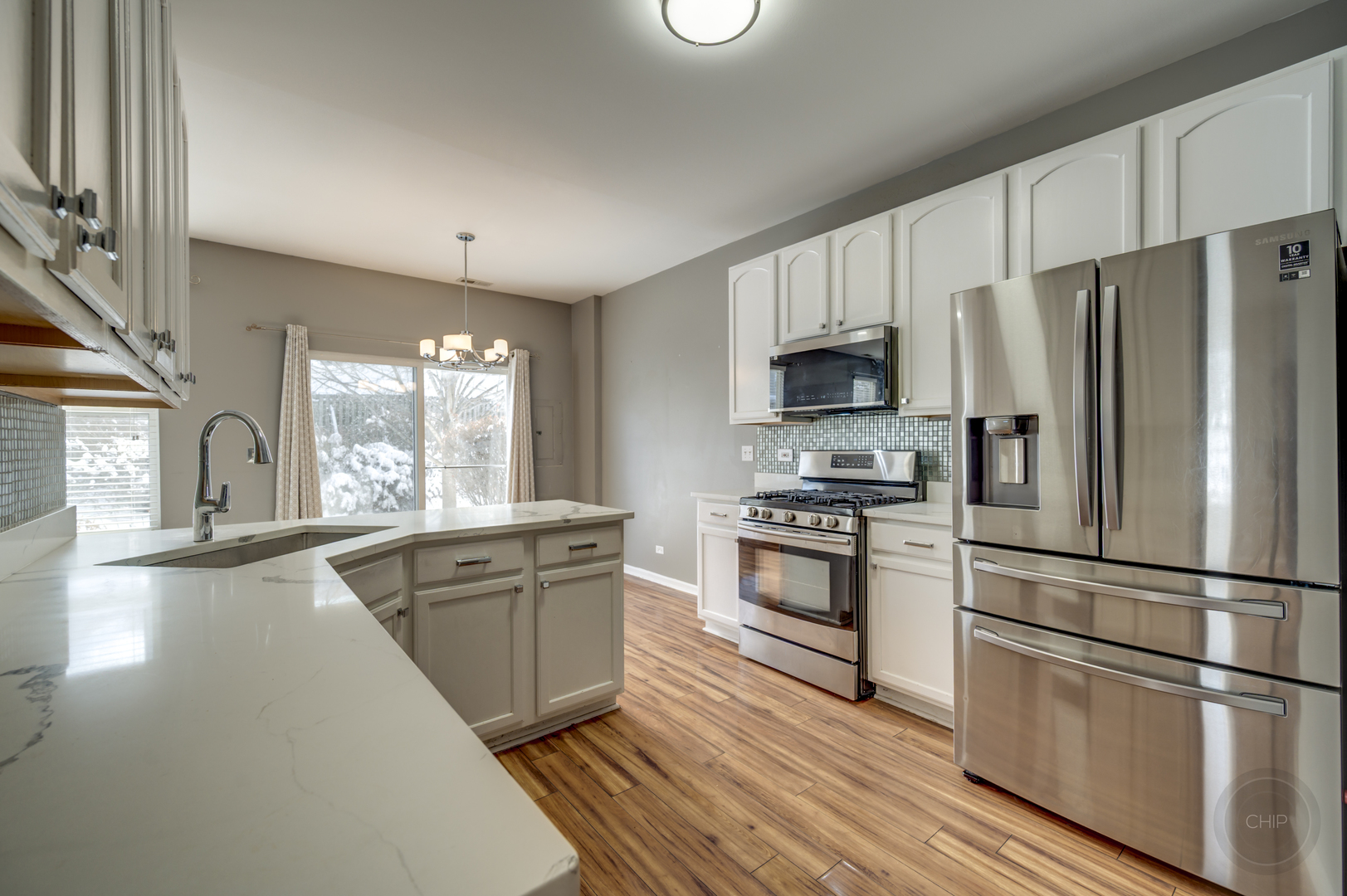 4055 Blackstone Drive Unit: 4055