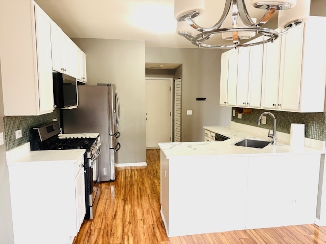 4055 Blackstone Drive Unit: 4055