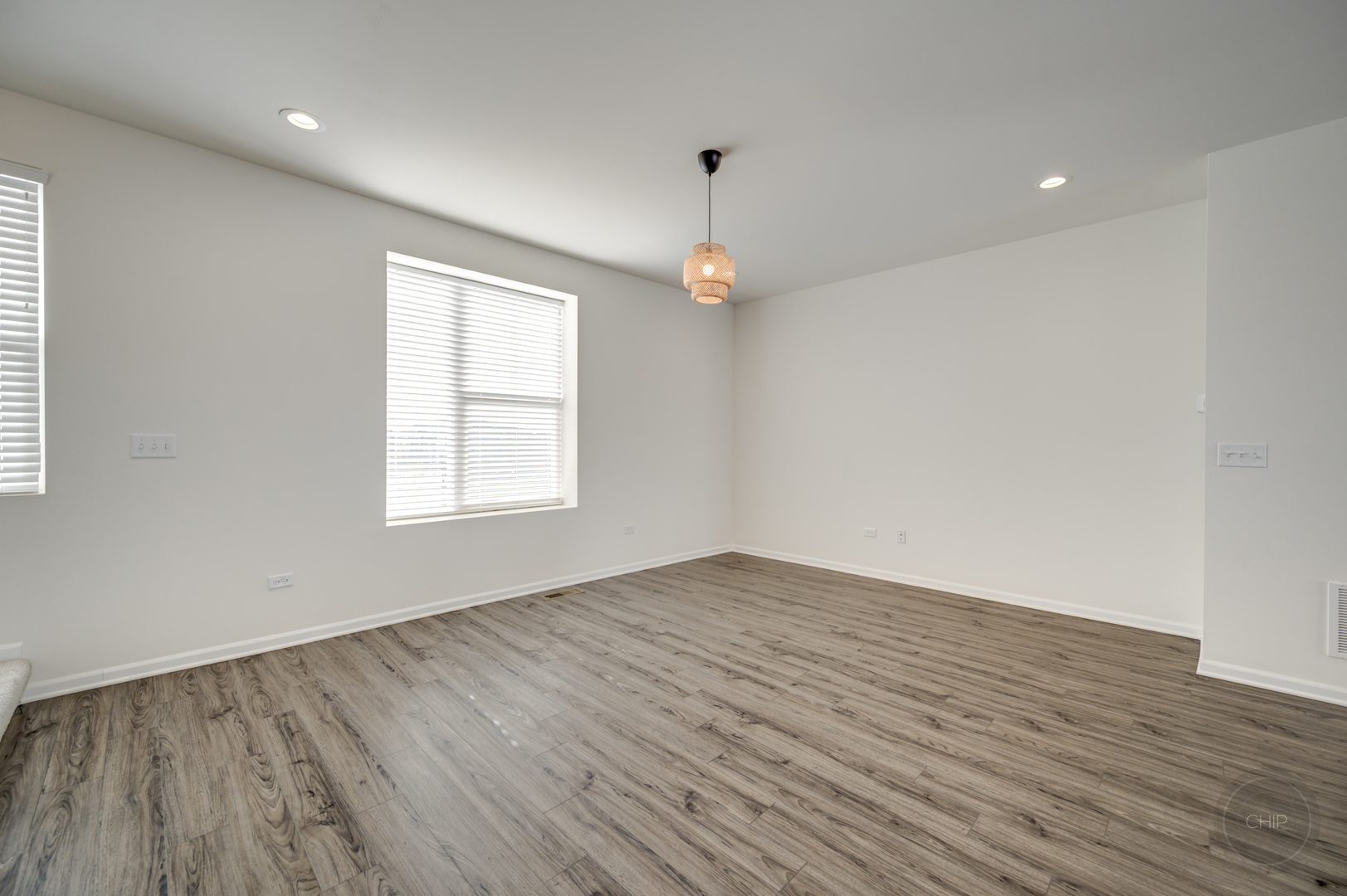 4138 Irving Road Unit: 4138