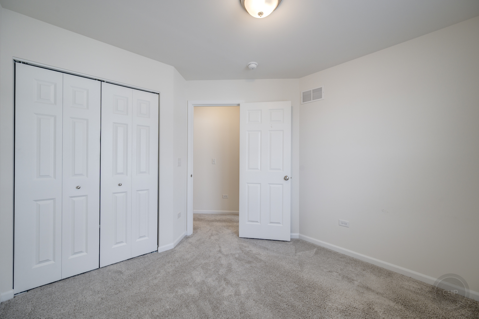 4138 Irving Road Unit: 4138