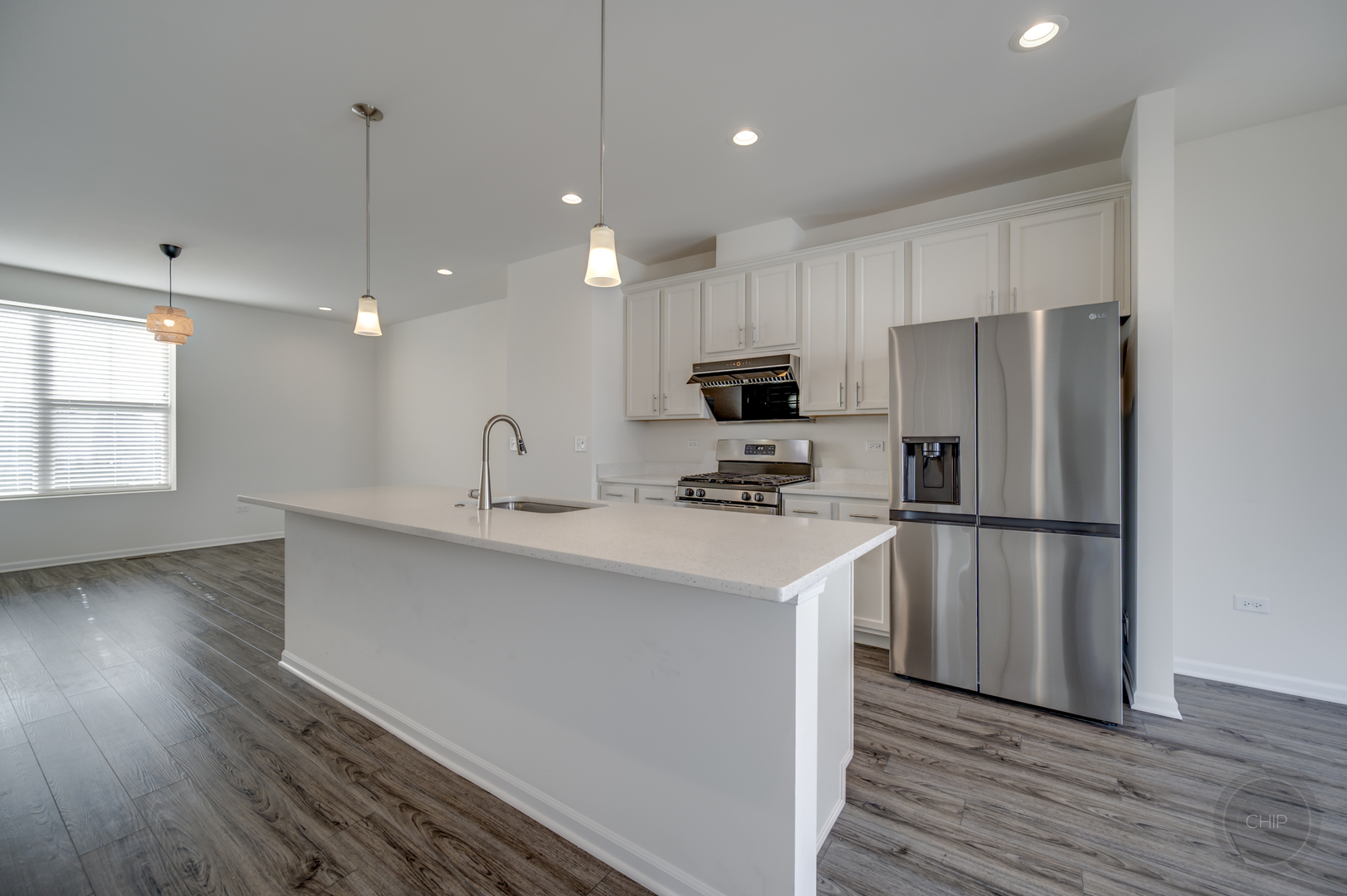 4138 Irving Road Unit: 4138