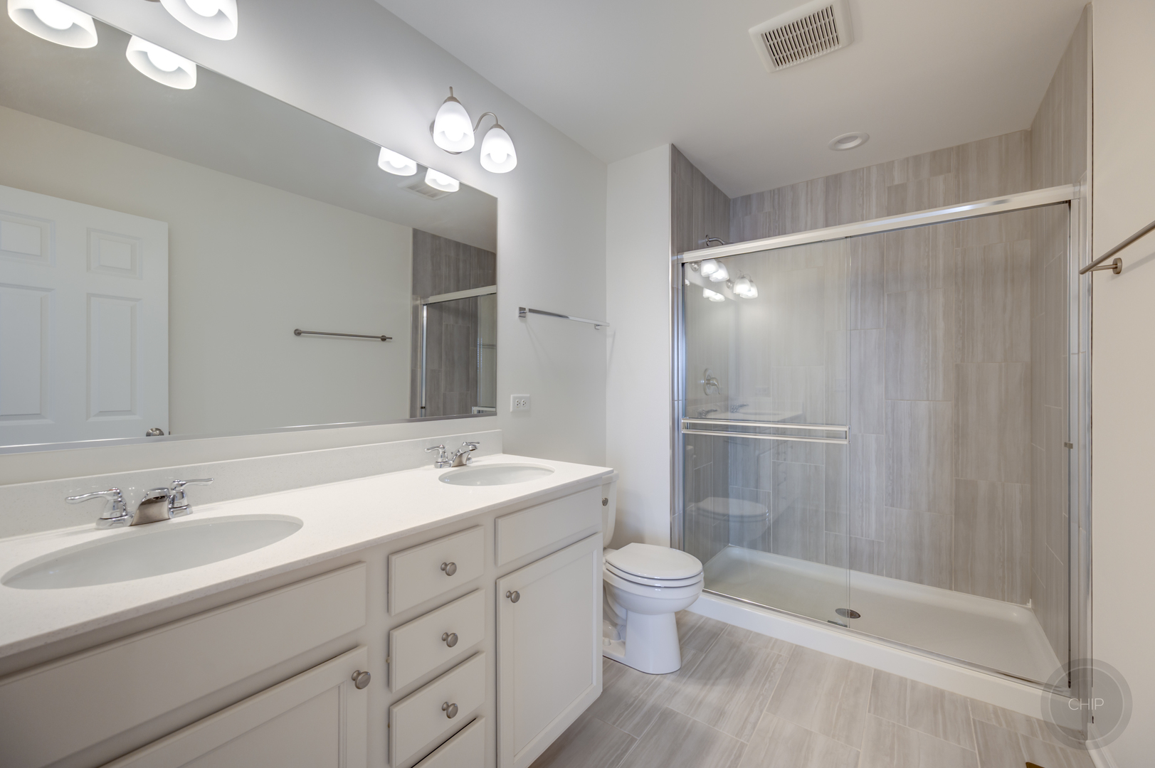 4138 Irving Road Unit: 4138