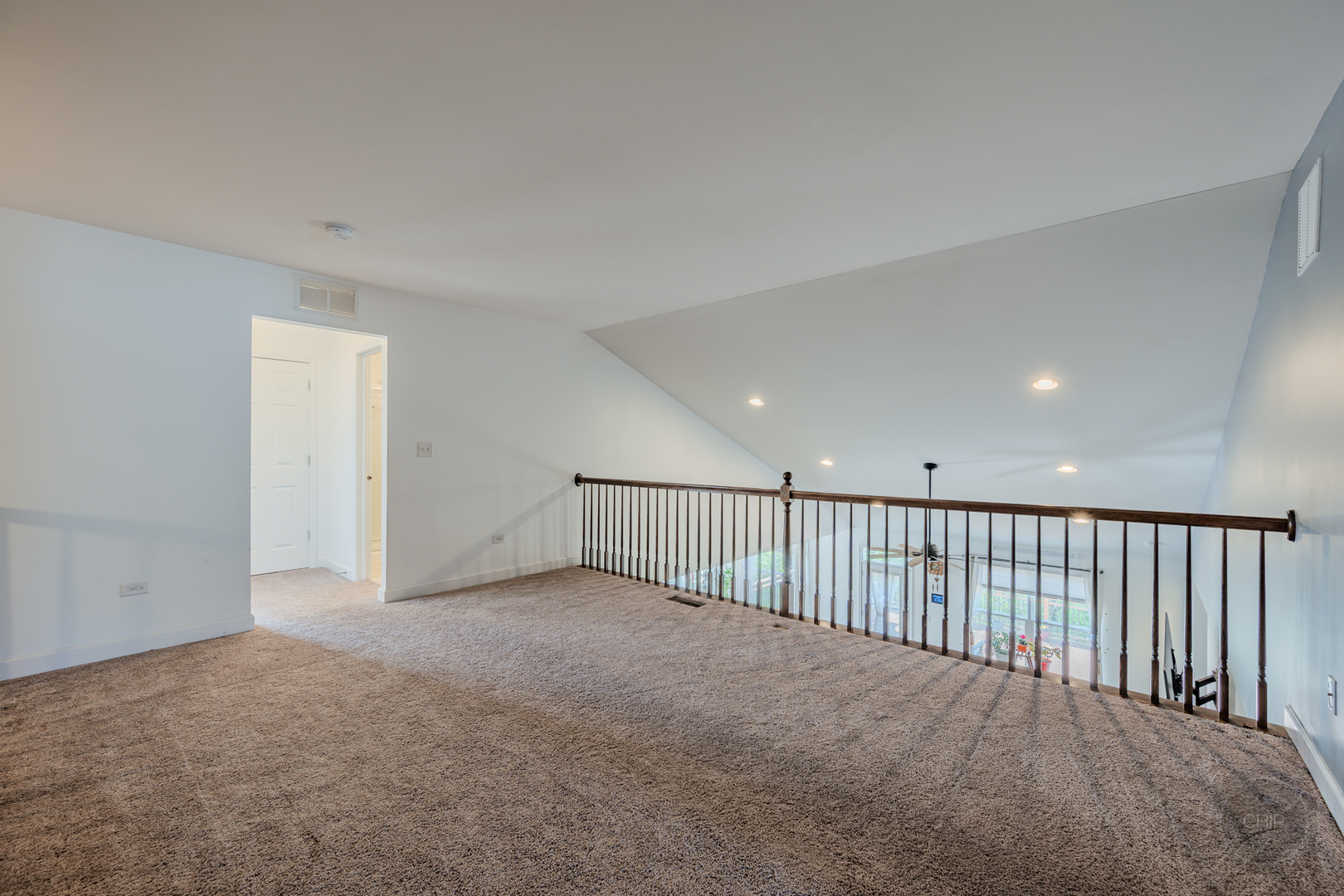 2942 Trillium Court E