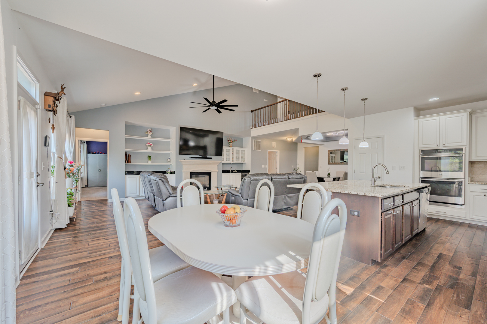 2942 Trillium Court E
