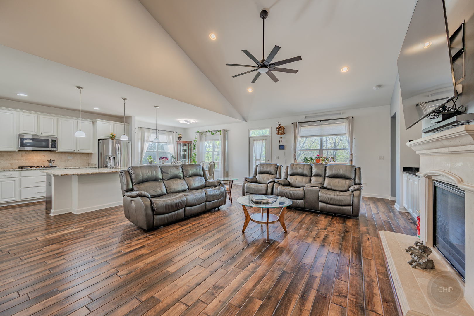2942 Trillium Court E