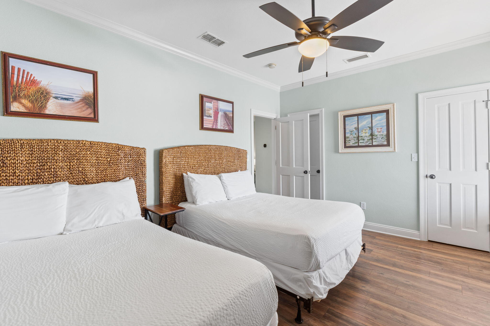 209 E Grand Key Loop