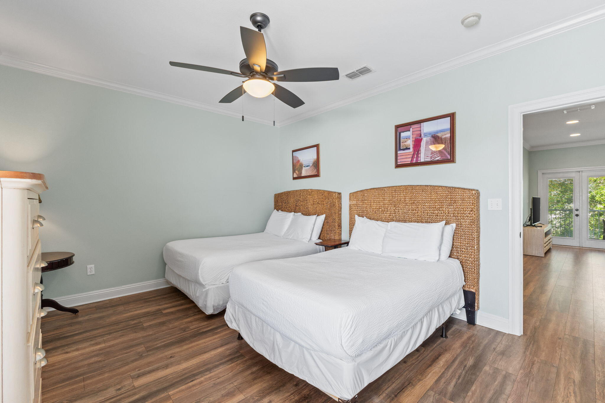 209 E Grand Key Loop