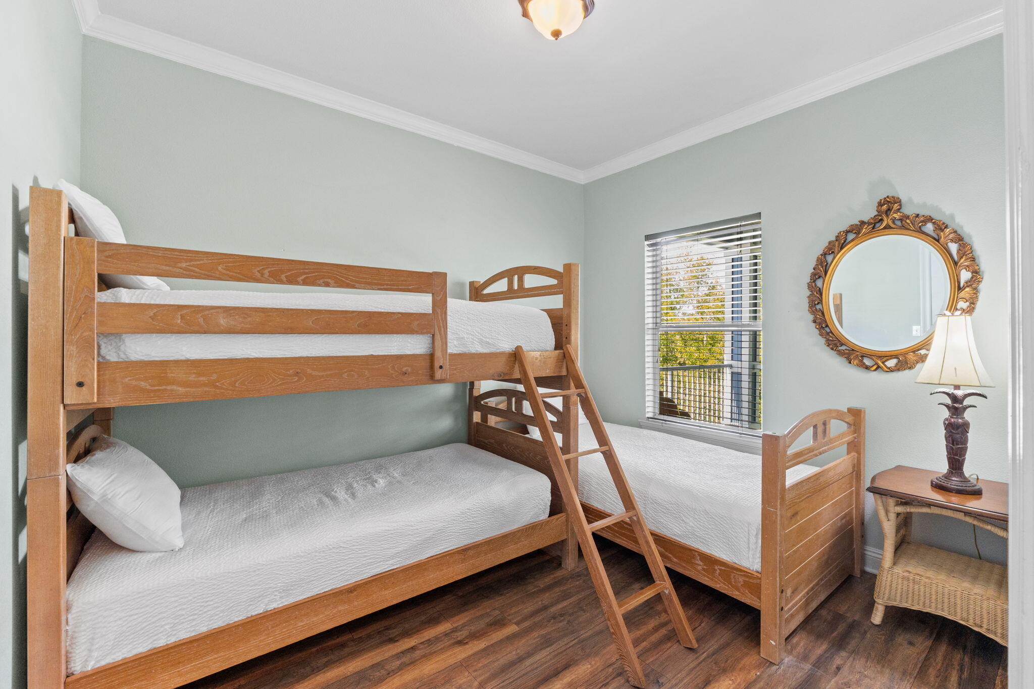 209 E Grand Key Loop