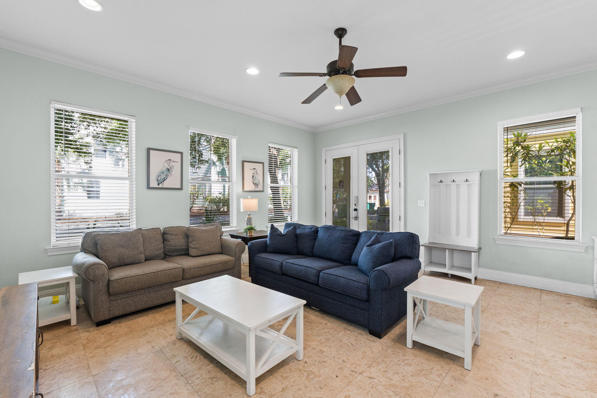 209 E Grand Key Loop