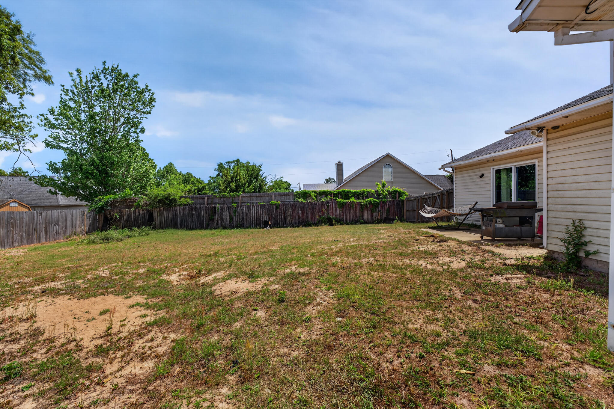 1220 Lexie Drive