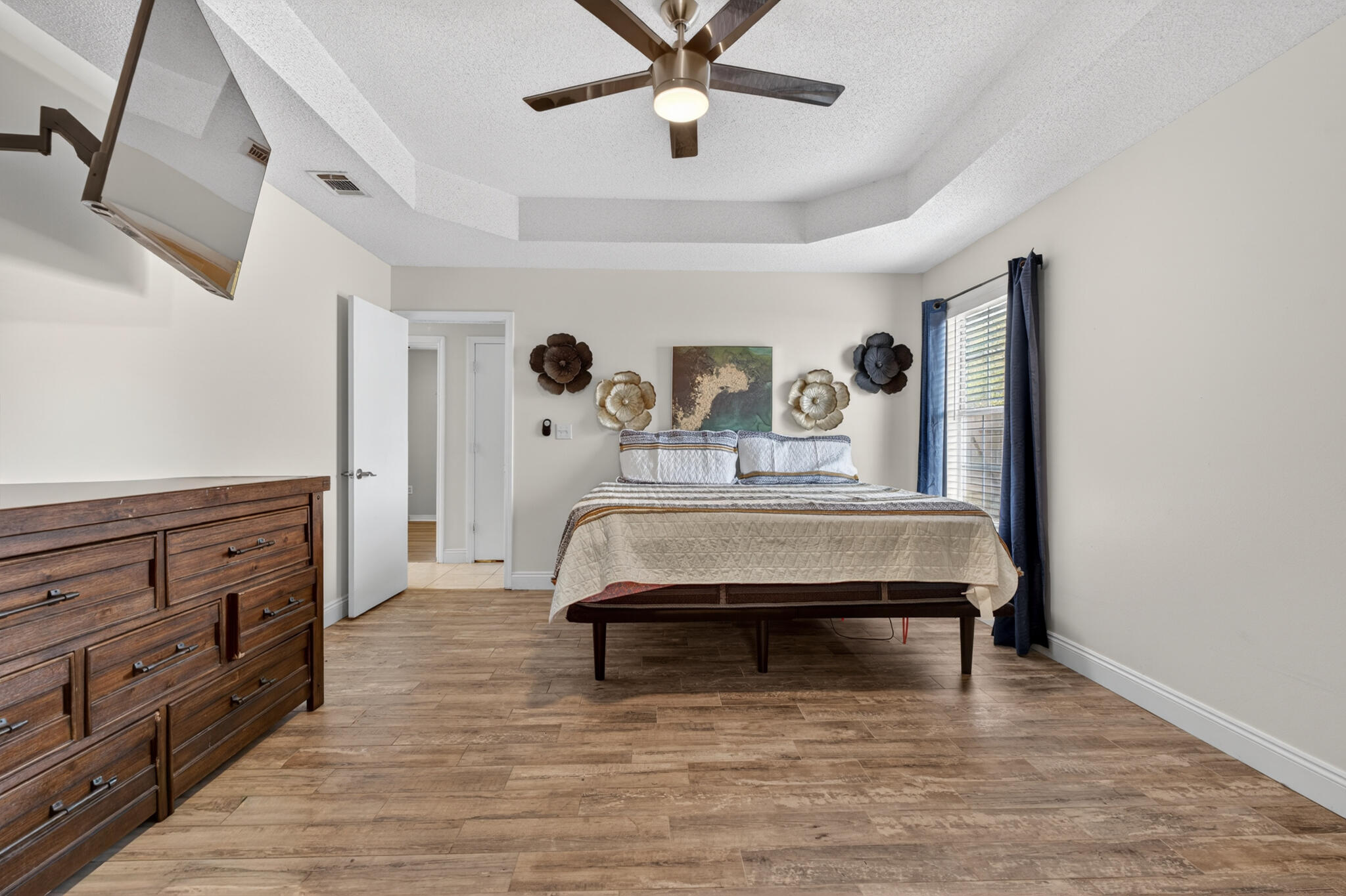 1220 Lexie Drive