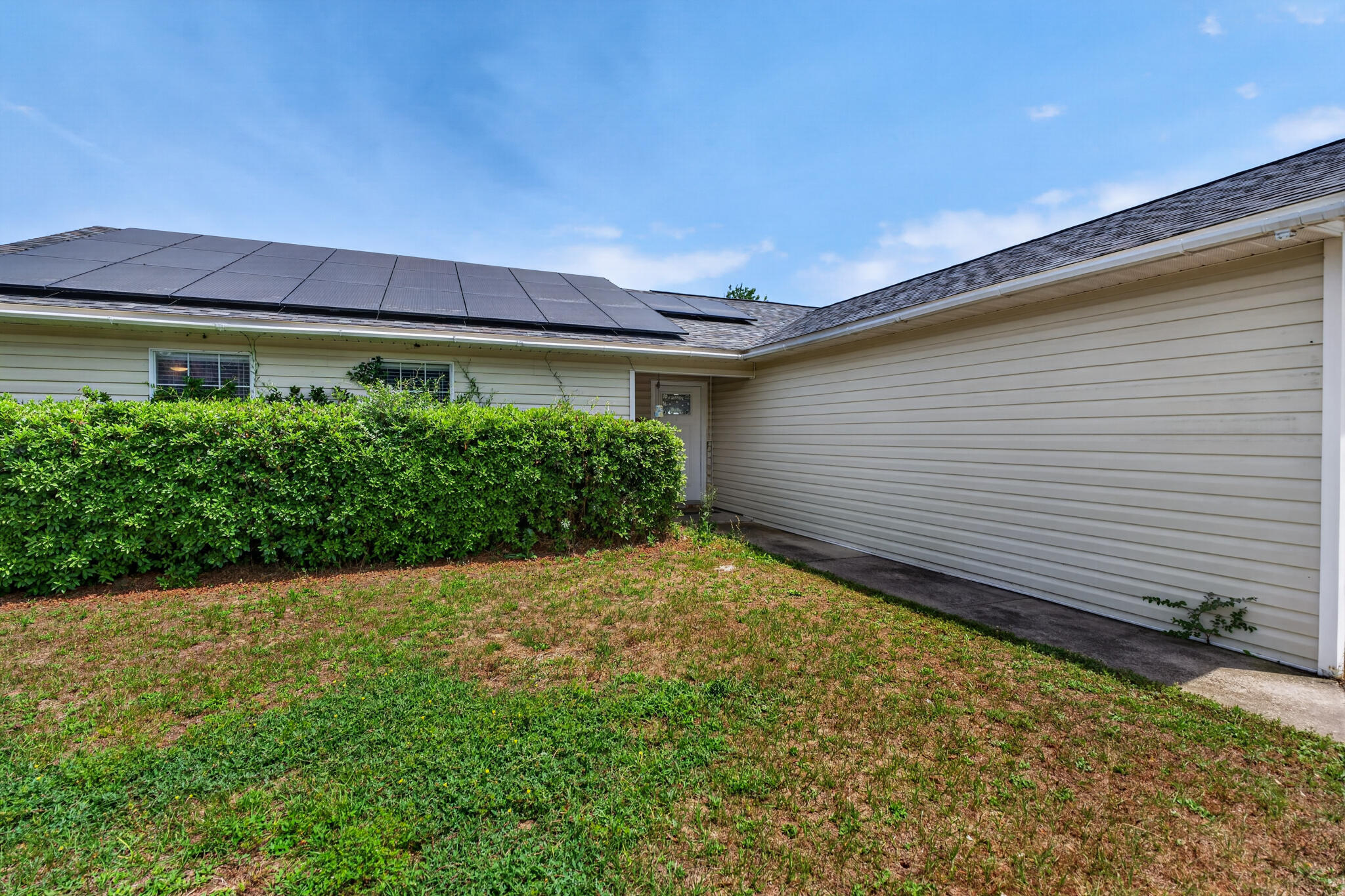 1220 Lexie Drive