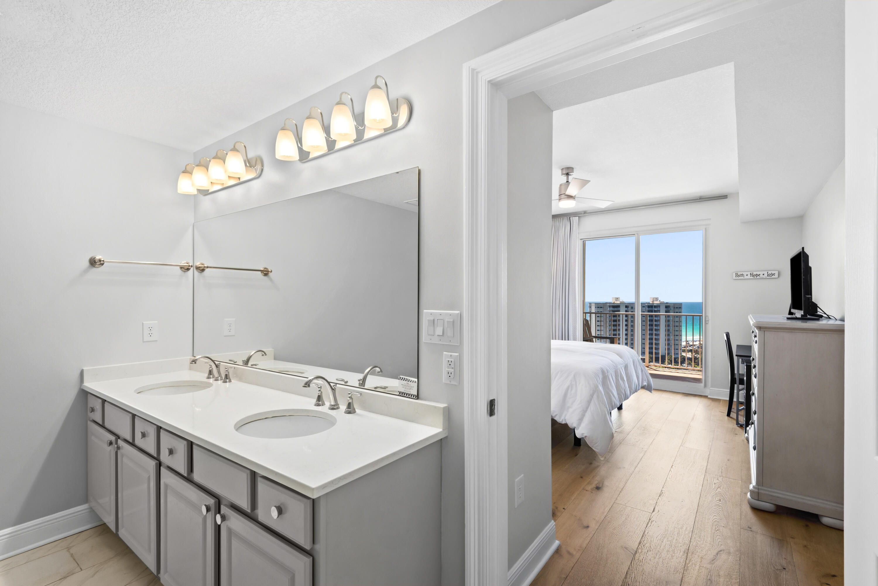 122 Seascape Drive UNIT 1407