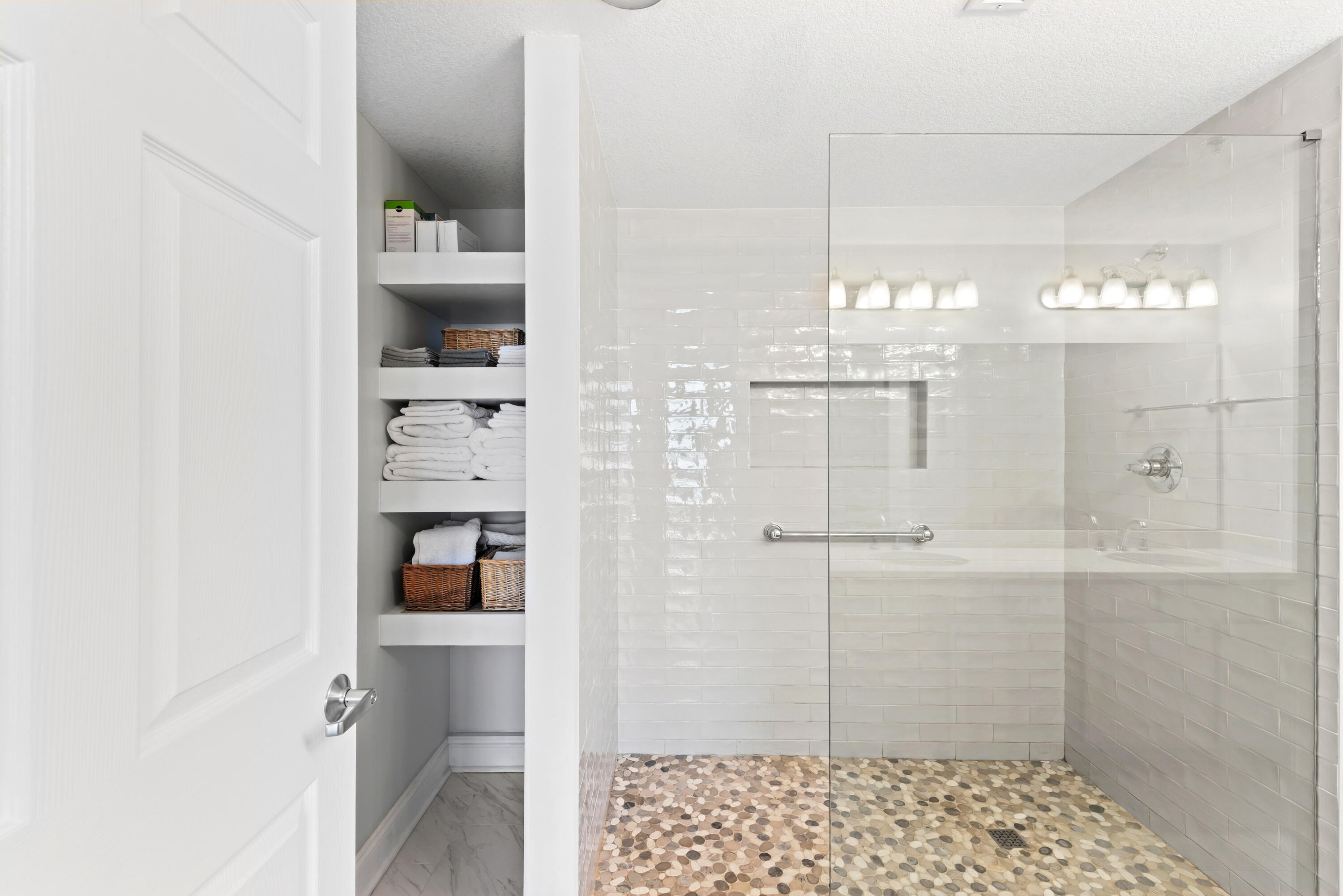 122 Seascape Drive UNIT 1407