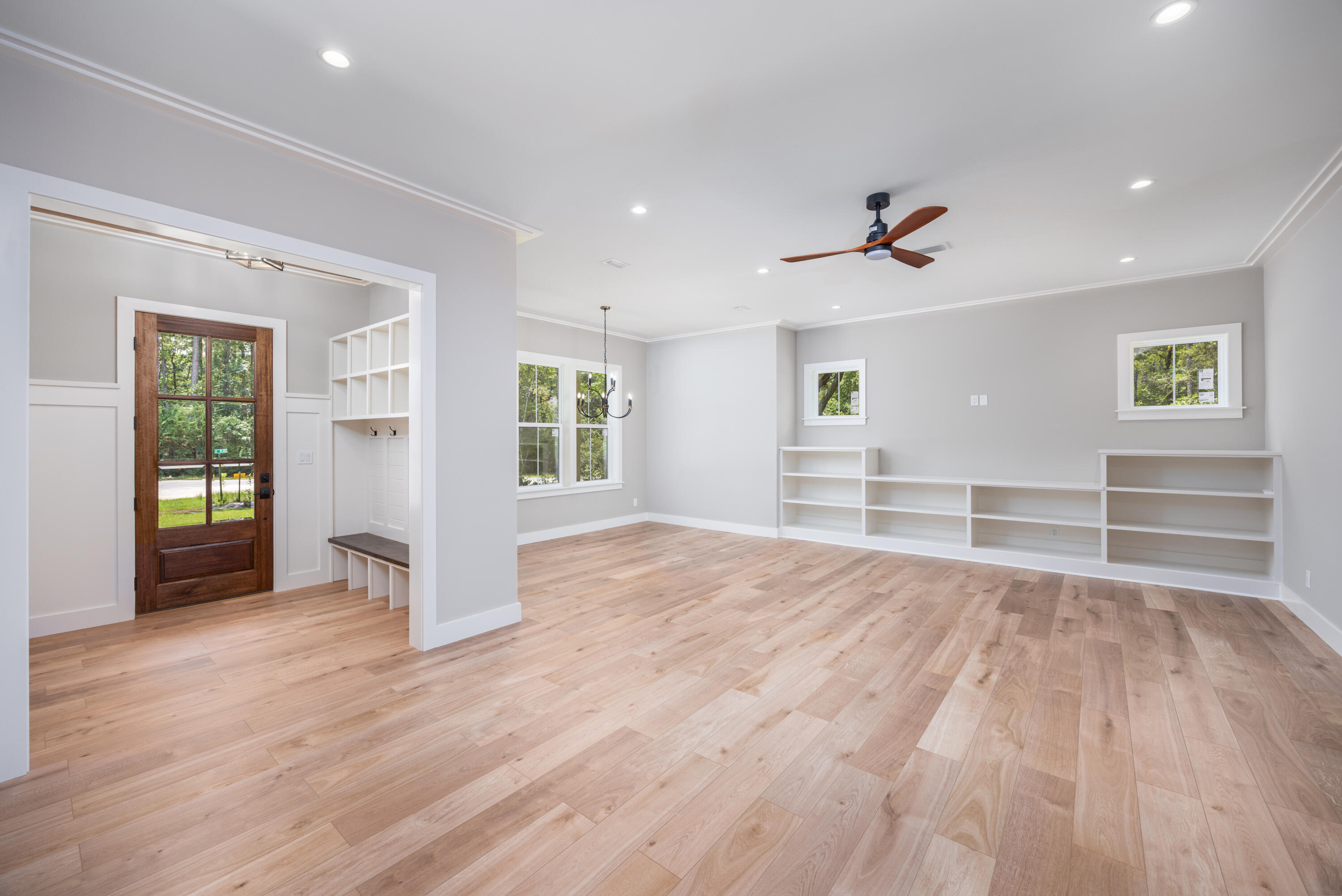 101 Island Grove Drive