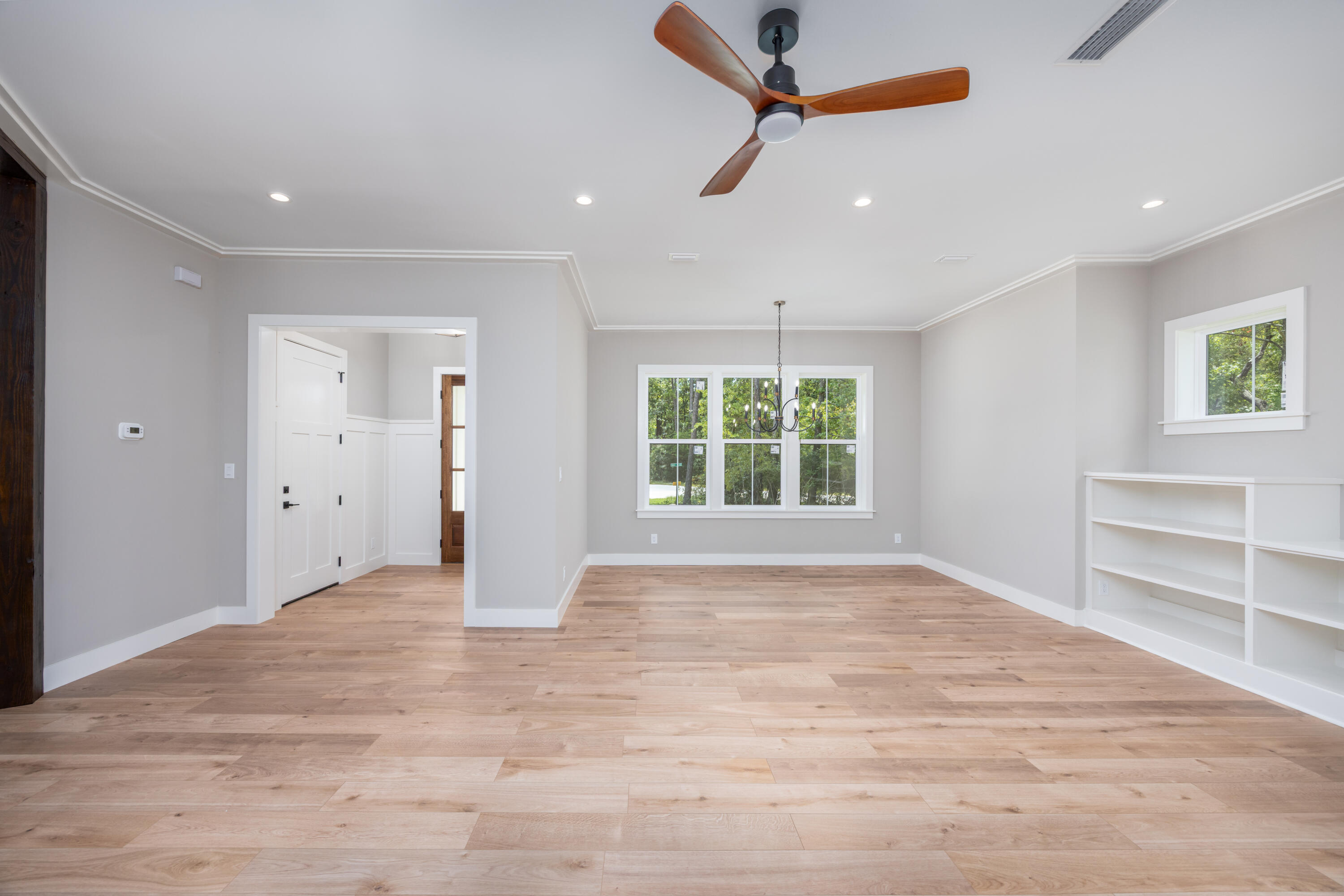 101 Island Grove Drive