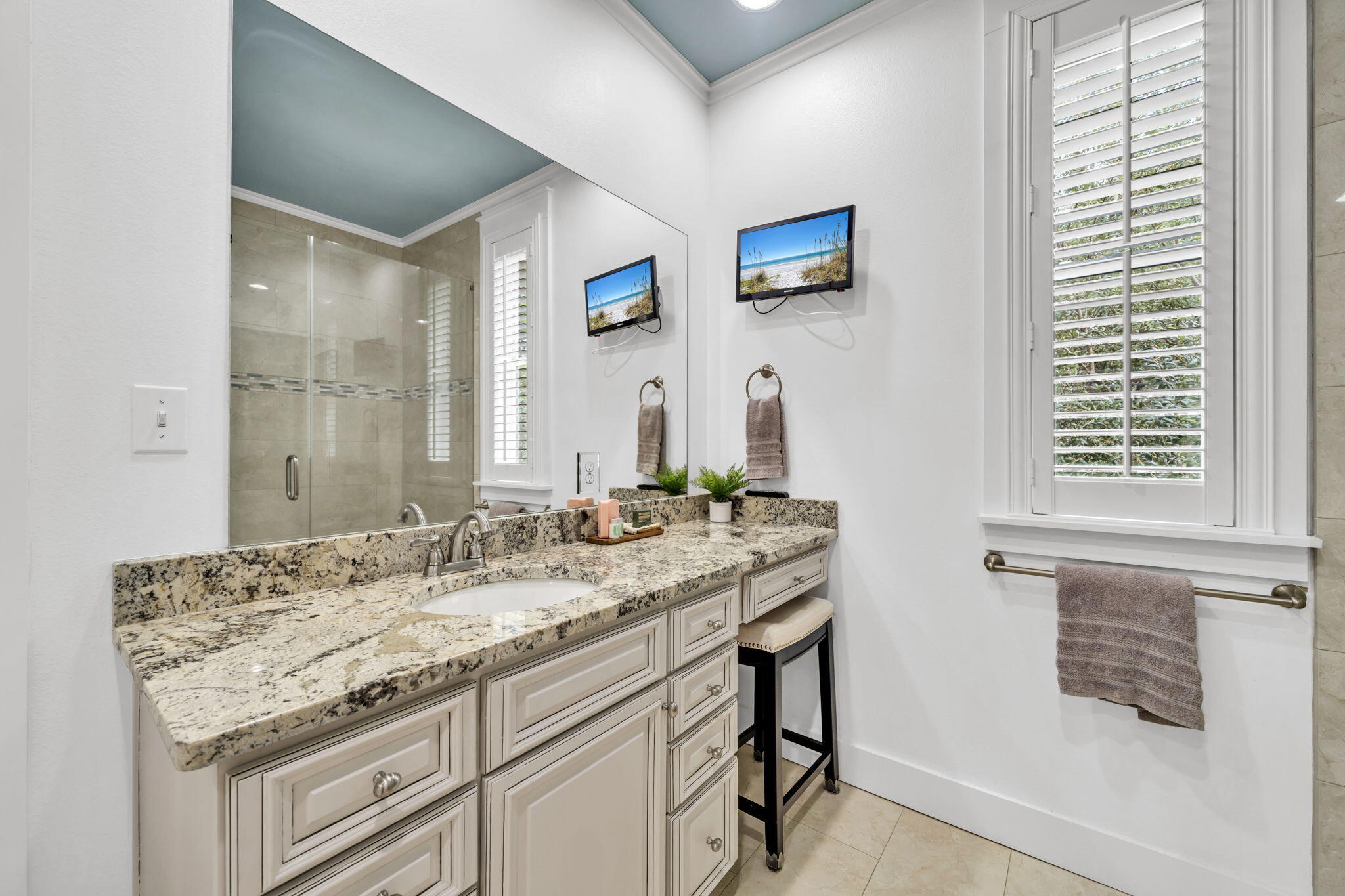 36 Moonlight Beach Lane