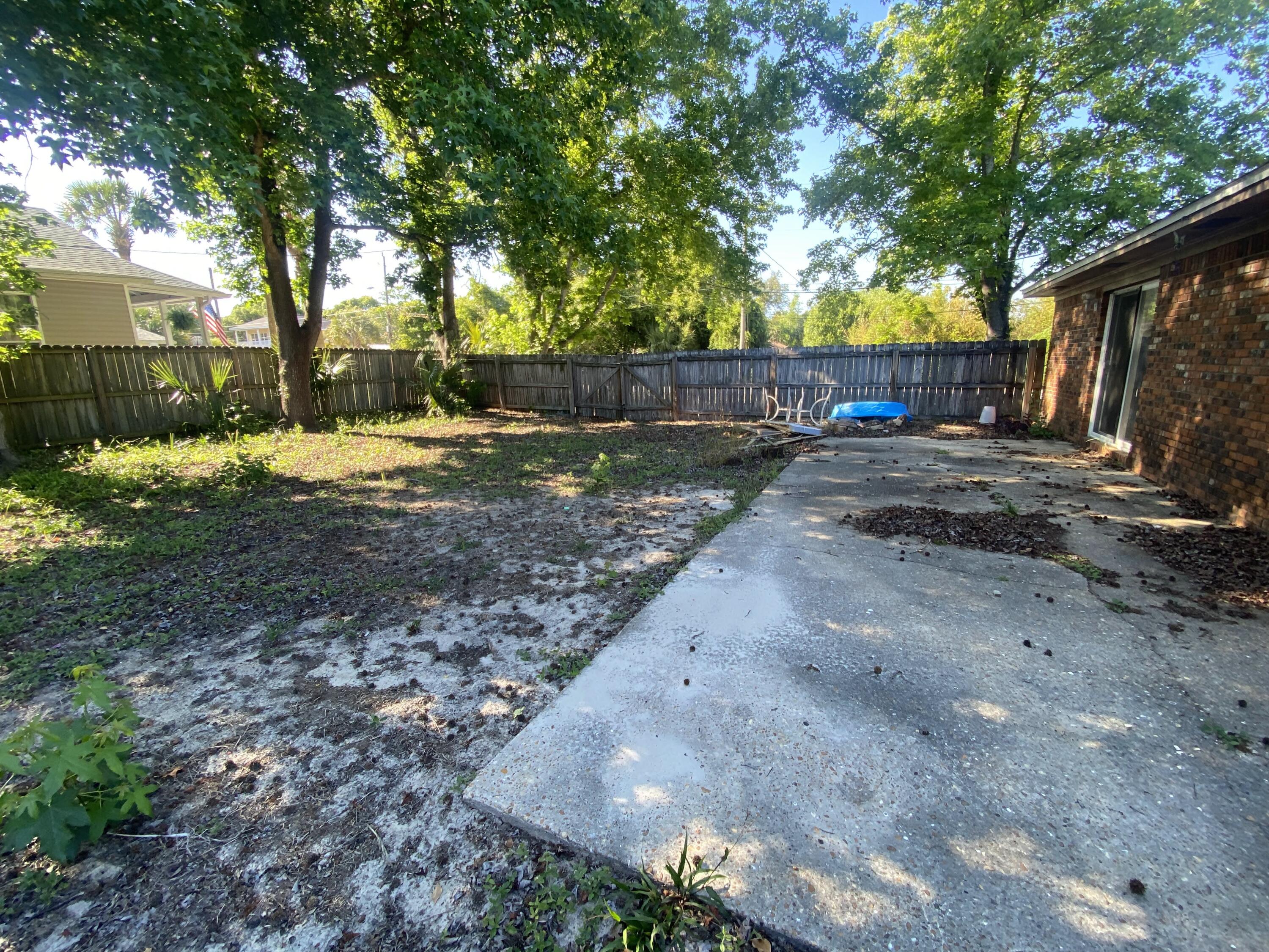 119 Escanaba Avenue