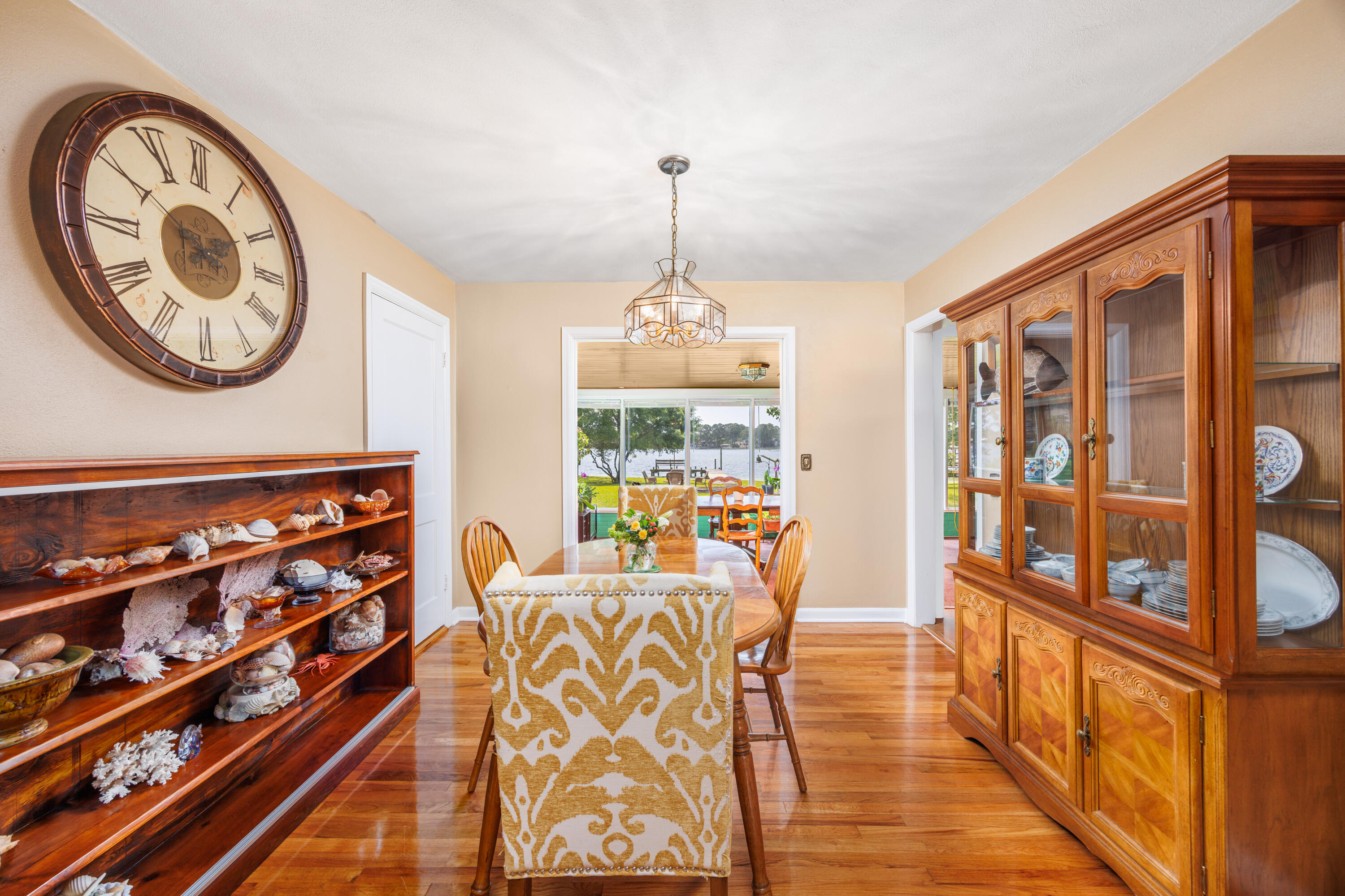 239 Beachview Drive