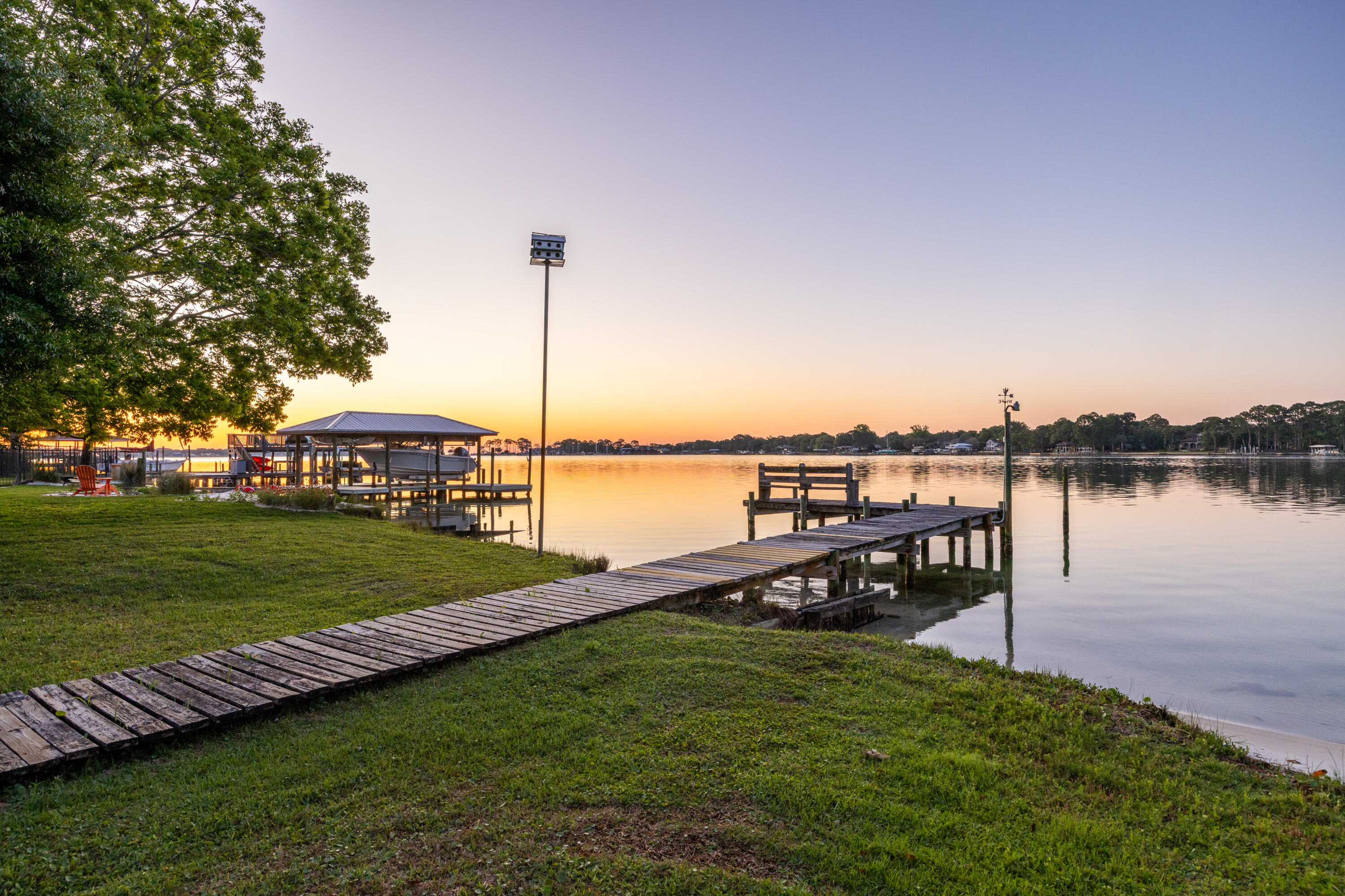 239 Beachview Drive